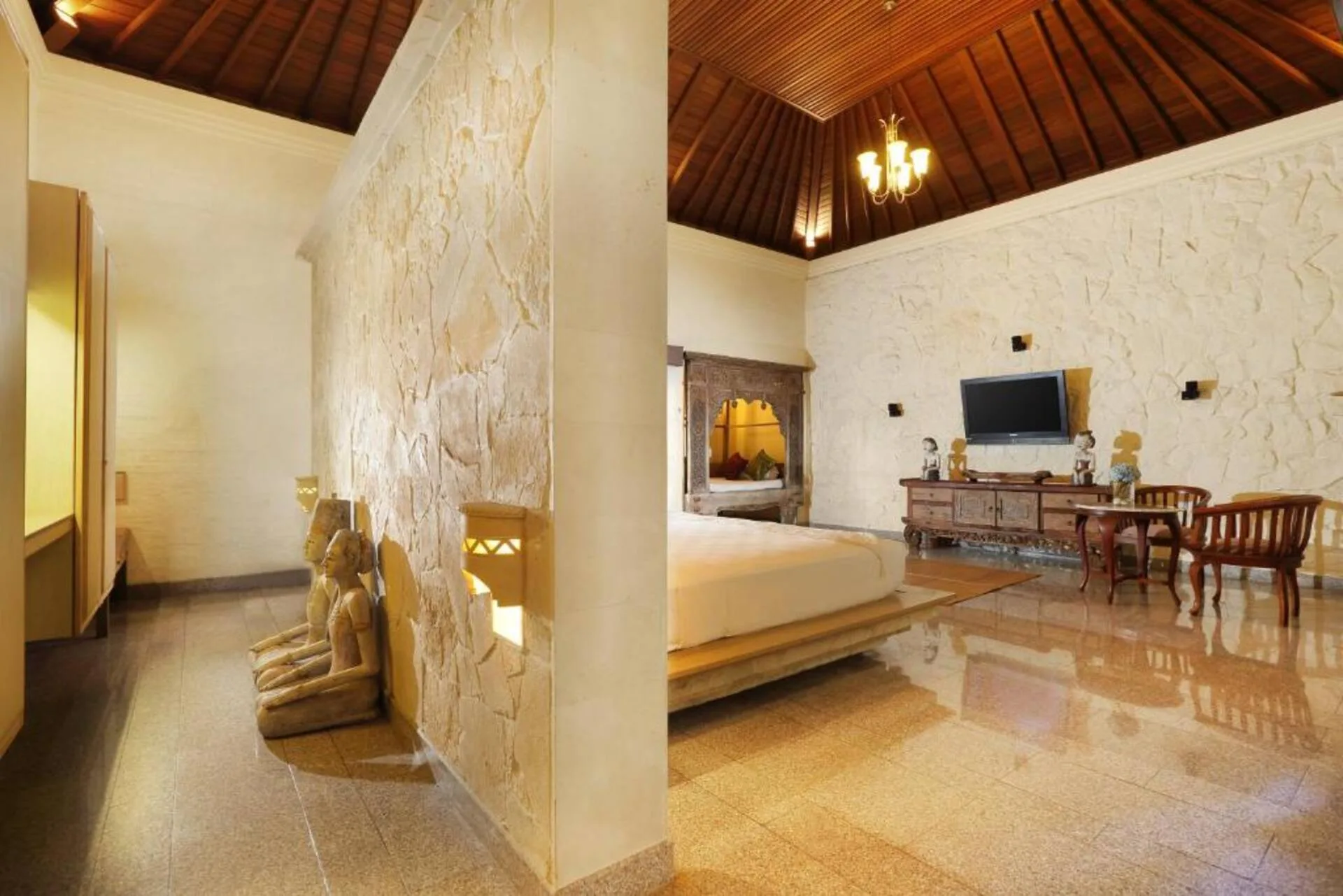 Royal 2 Bedroom Private Villa in Jimbaran 2