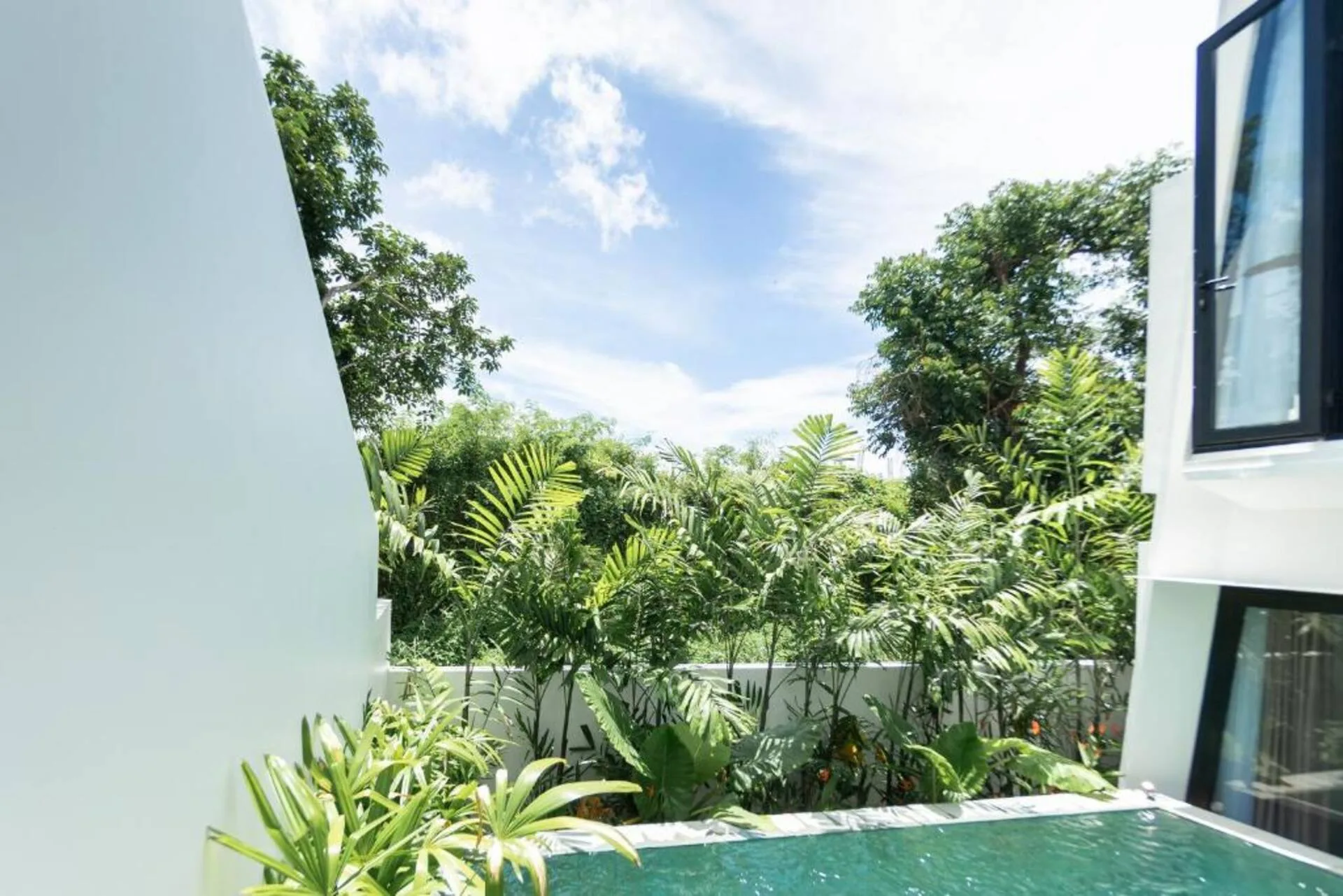 Minimalist Tropical Haven 2 Bedroom Private Villa in Canggu 5