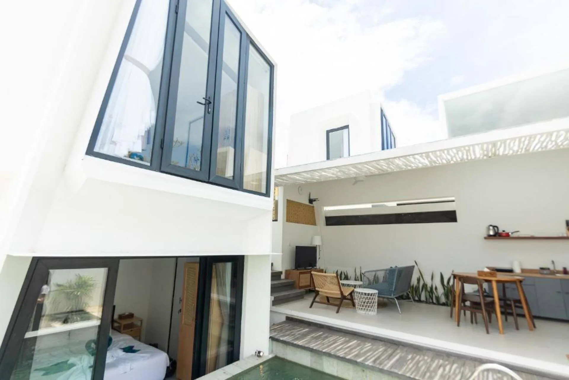 Minimalistic Tropic 2 Bedroom Private Villa in Canggu 5