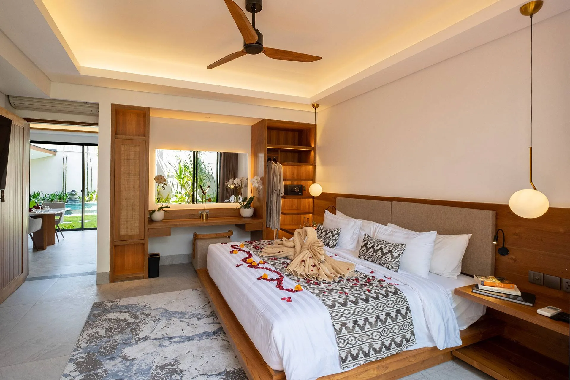 Canggu Dream 3 Bedroom Private Villa near Echo Beach 2