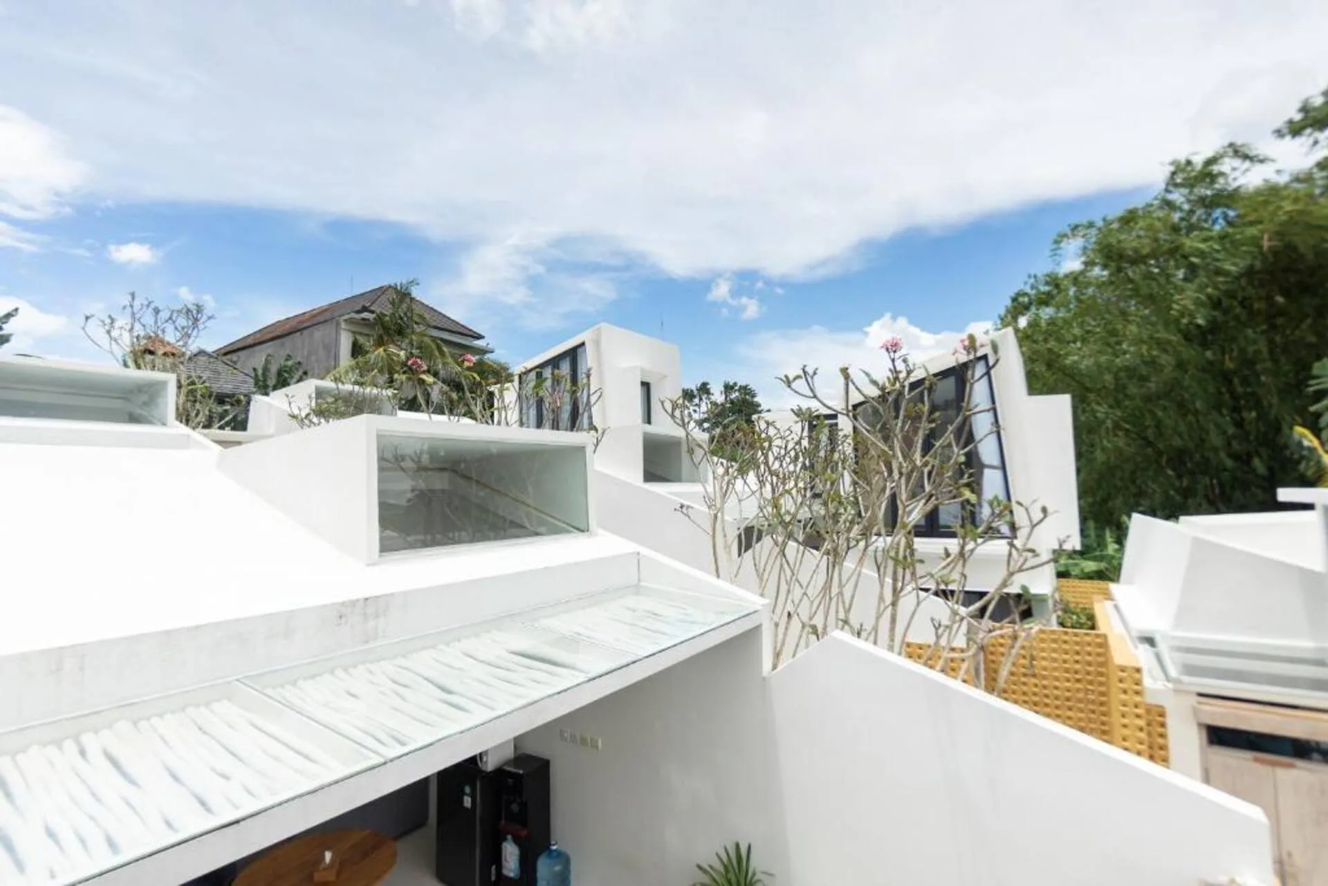 Minimalistic Modern 2 Bedroom Private Villa in Canggu 5