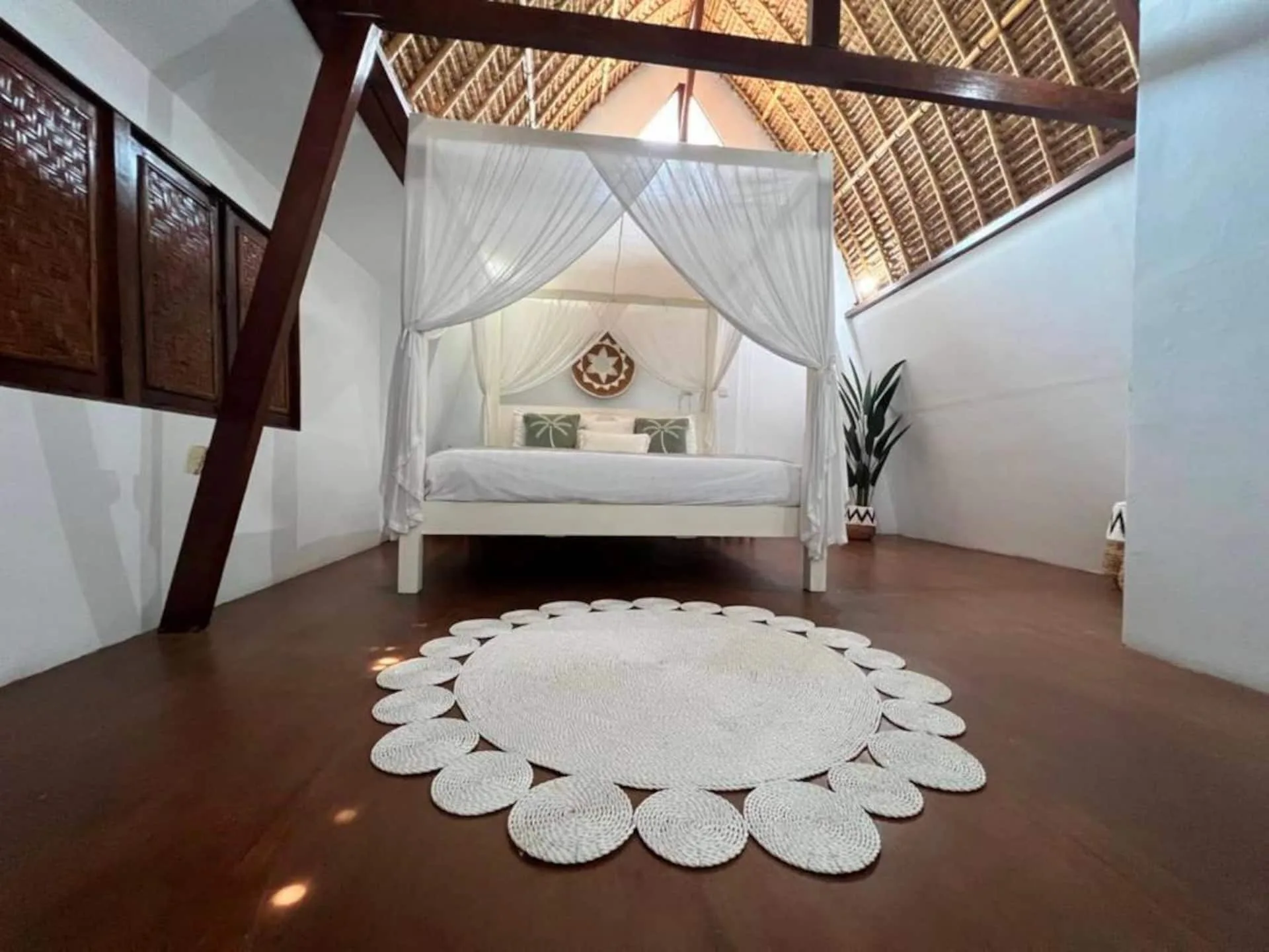 Affordable Private Villa 2 Bedroom in Legian 2