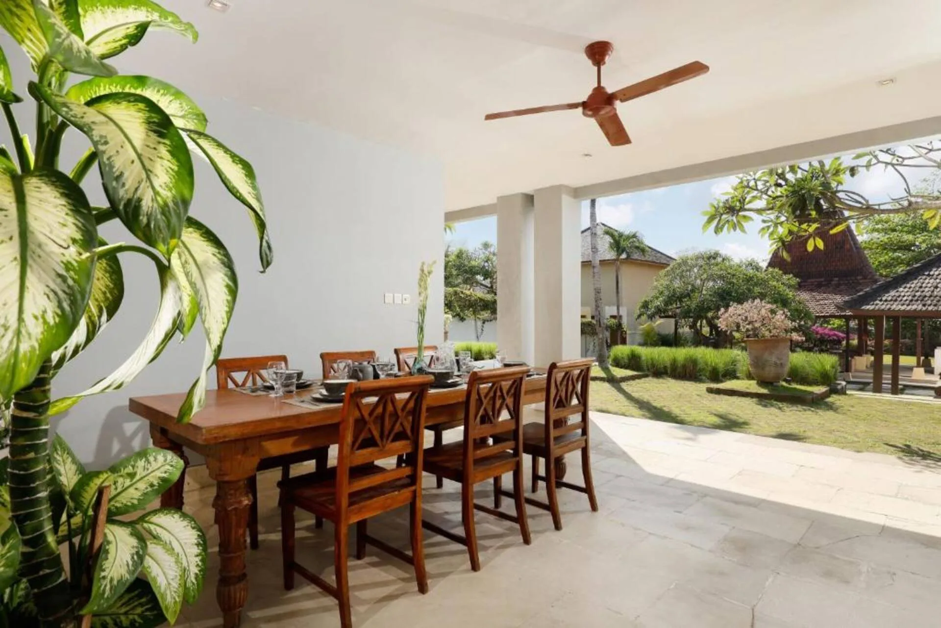 5 Bedroom Private Villa with Pool in Canggu 5