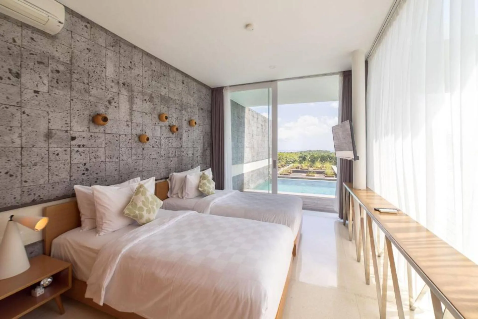 Panoramic 2 Bedroom Private Villa in Uluwatu 2