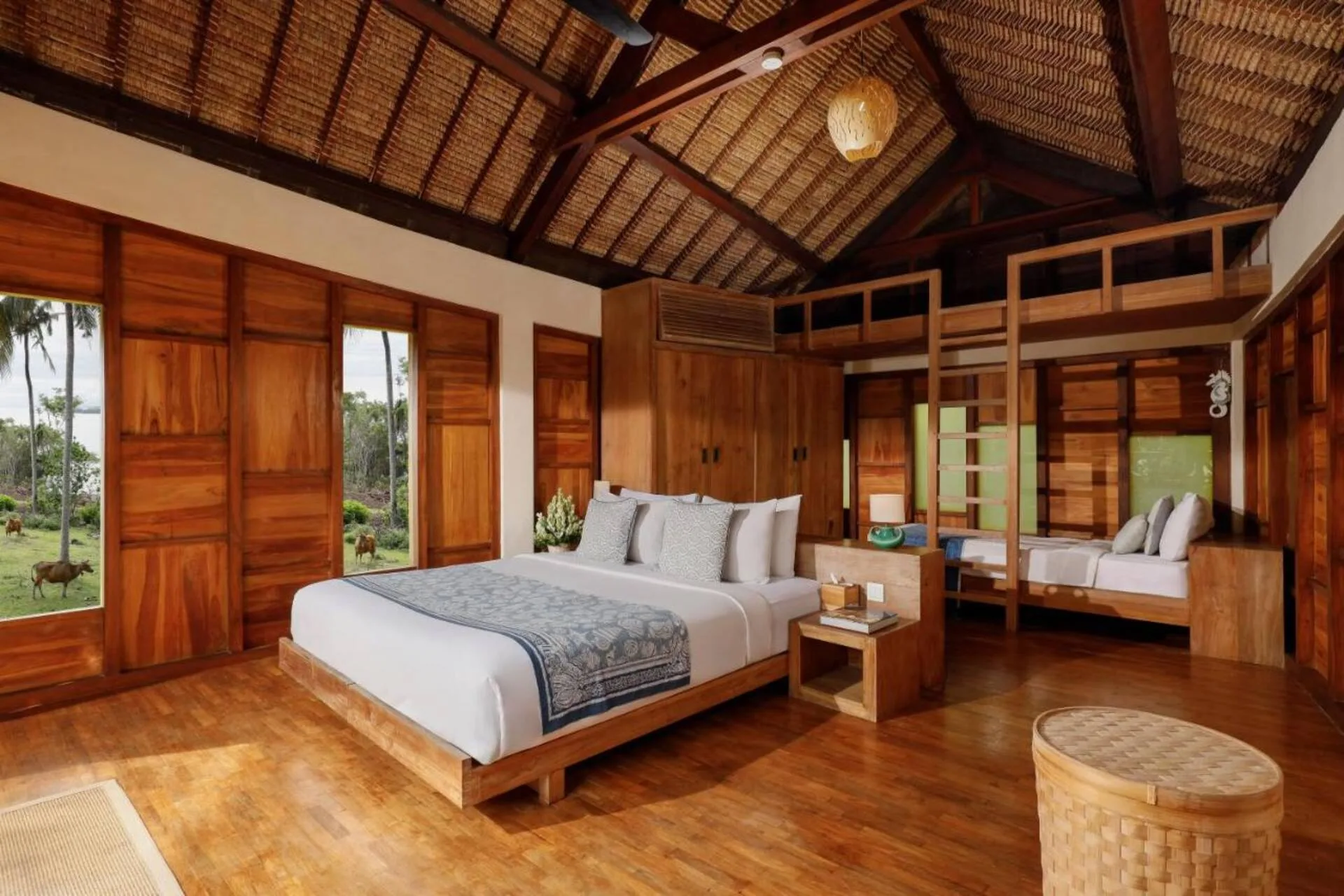 Serene Beachfront Escape 5 Bedroom Private Villa in Bali 4