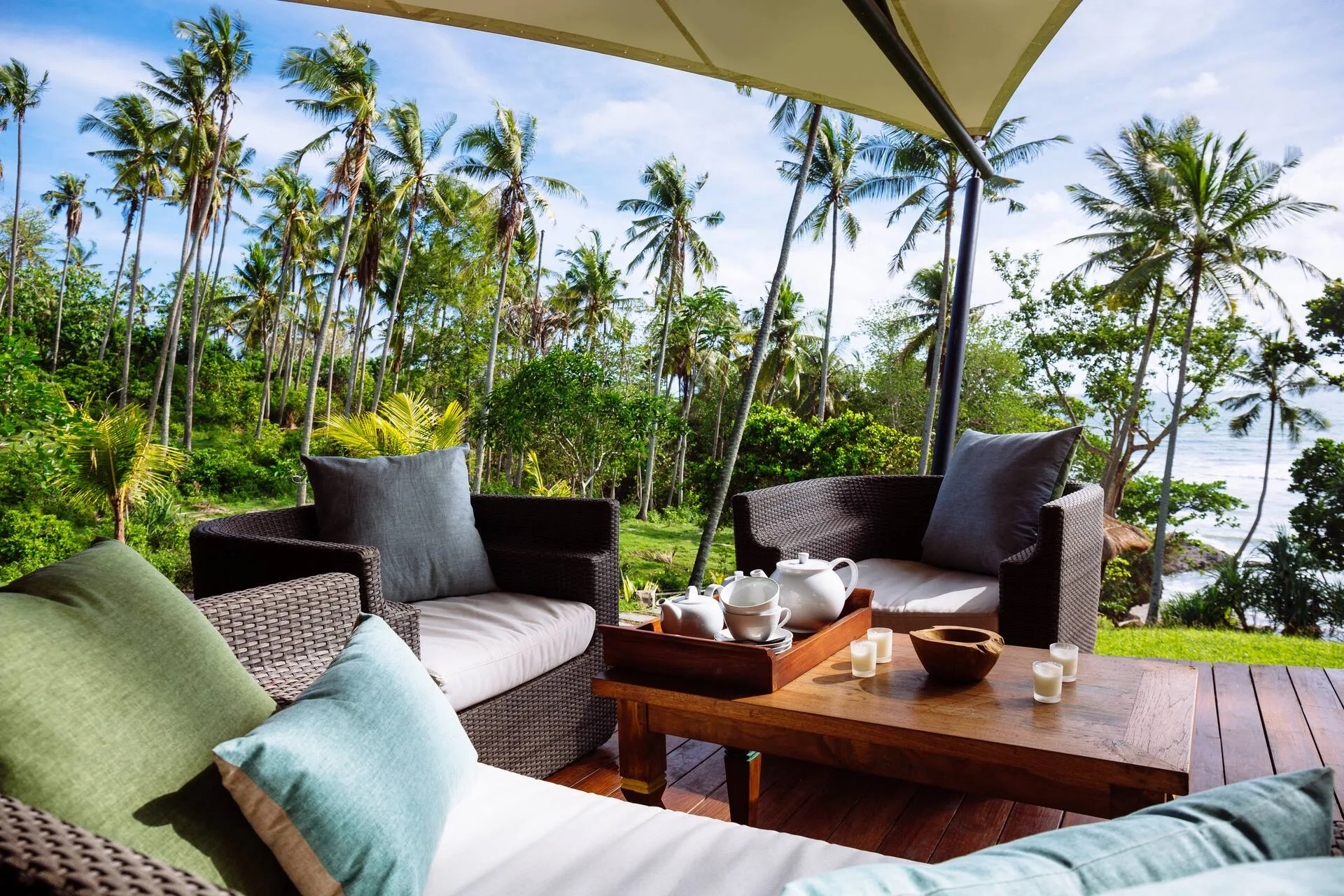 Serene Beachfront Retreat 5 Bedroom in West Bali 4