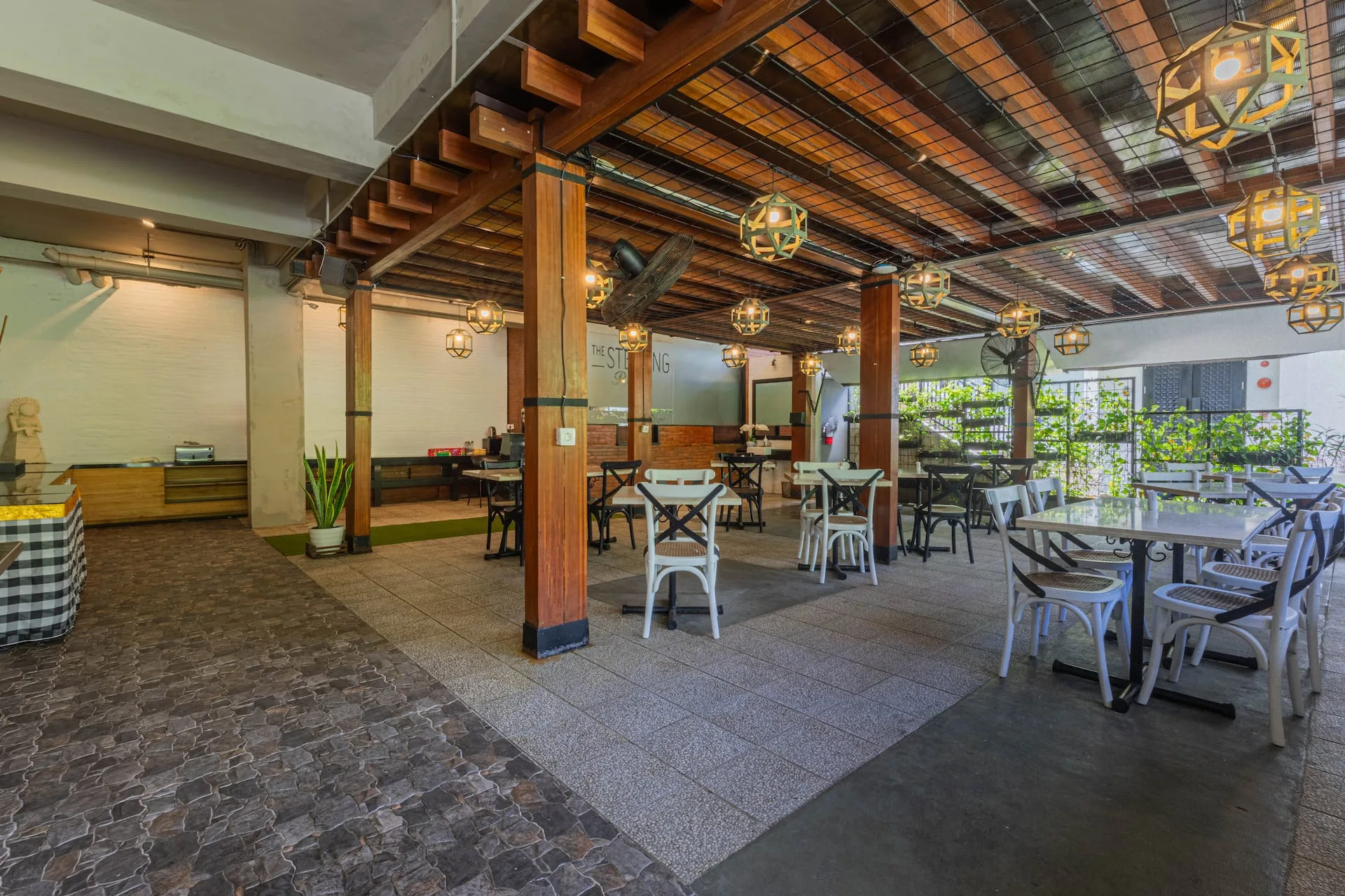 Affordable 15 Bedroom Villas in Uluwatu 3