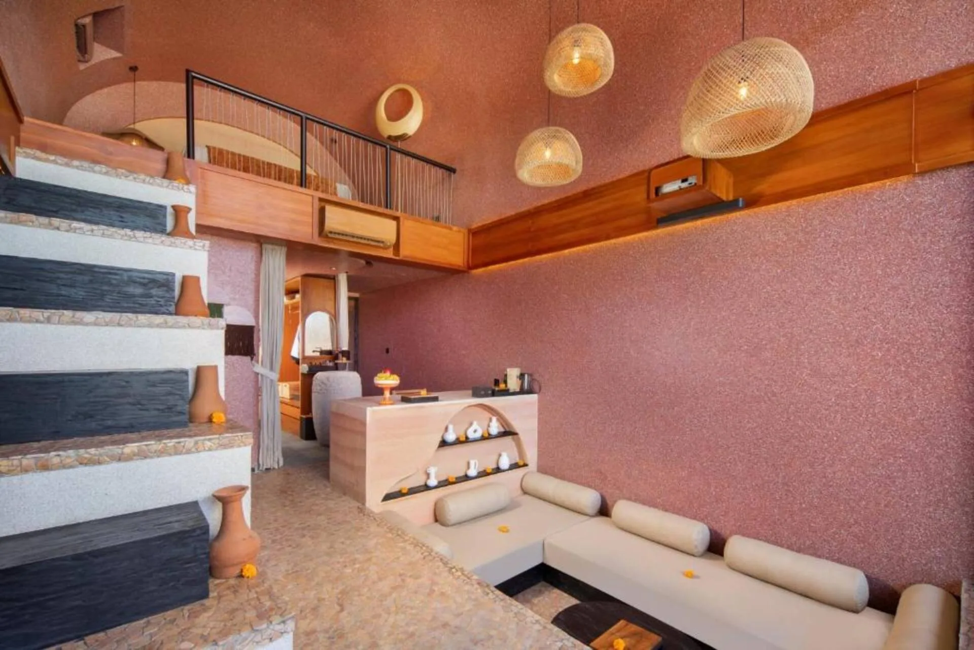 Grand Royal 1 Bedroom Villa in Sanur 4