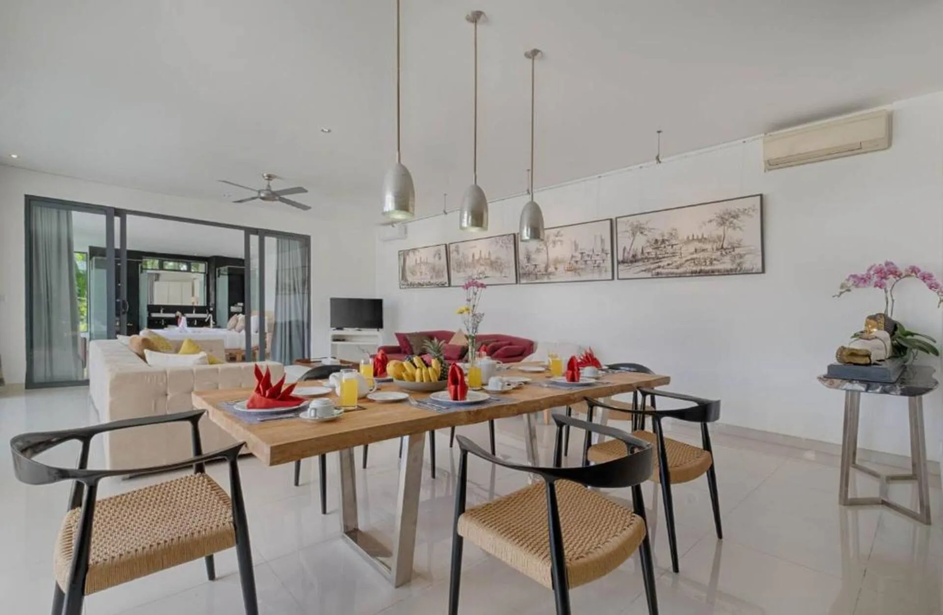 Family 3 Bedroom Villa in Canggu 5