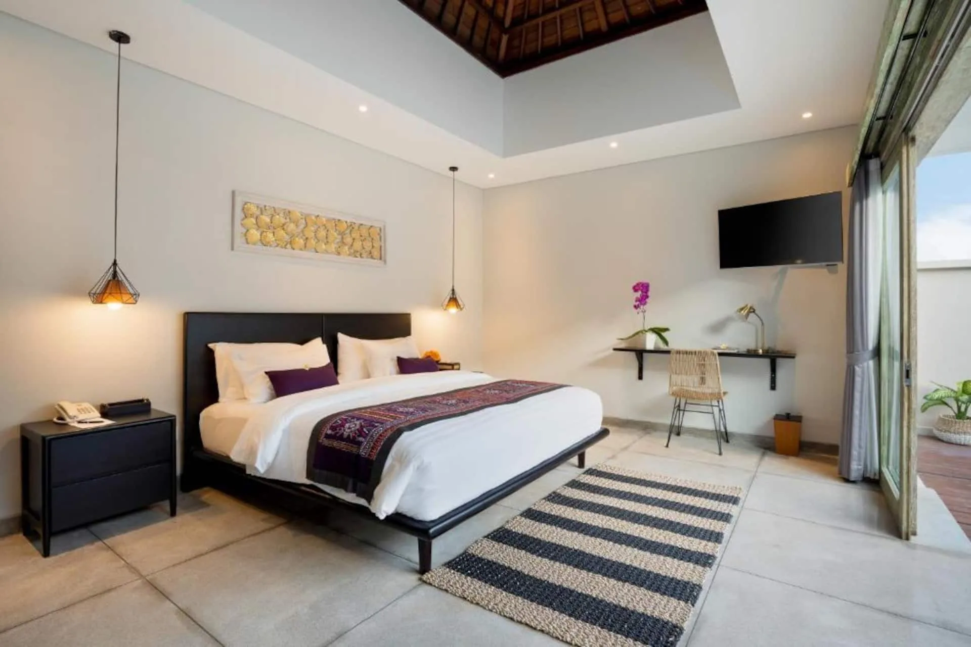 1 Bedroom Villa in Canggu-2m to Beach 2