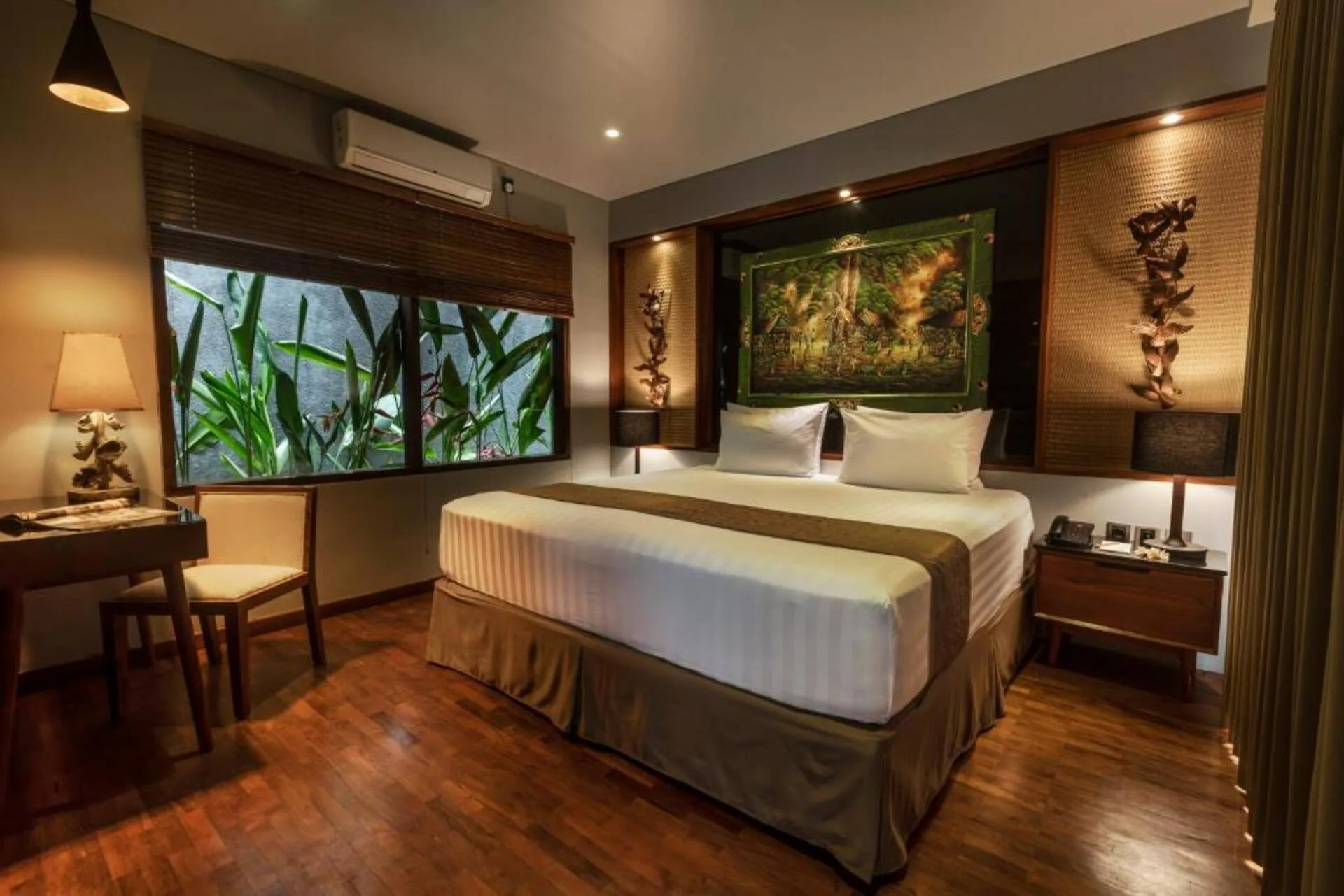 Homey Minimalist 2 Bedroom Private 2
