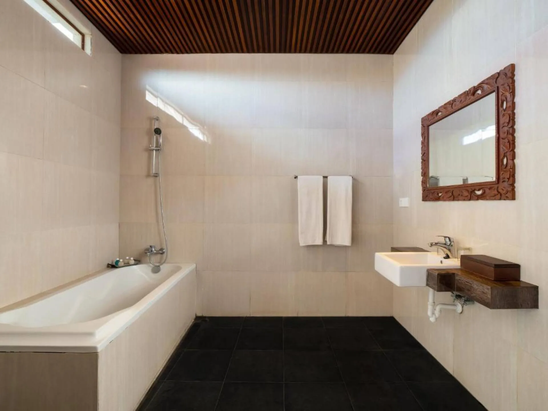 Charming 1 Bedroom Villa in Uluwatu - Cental Location 4