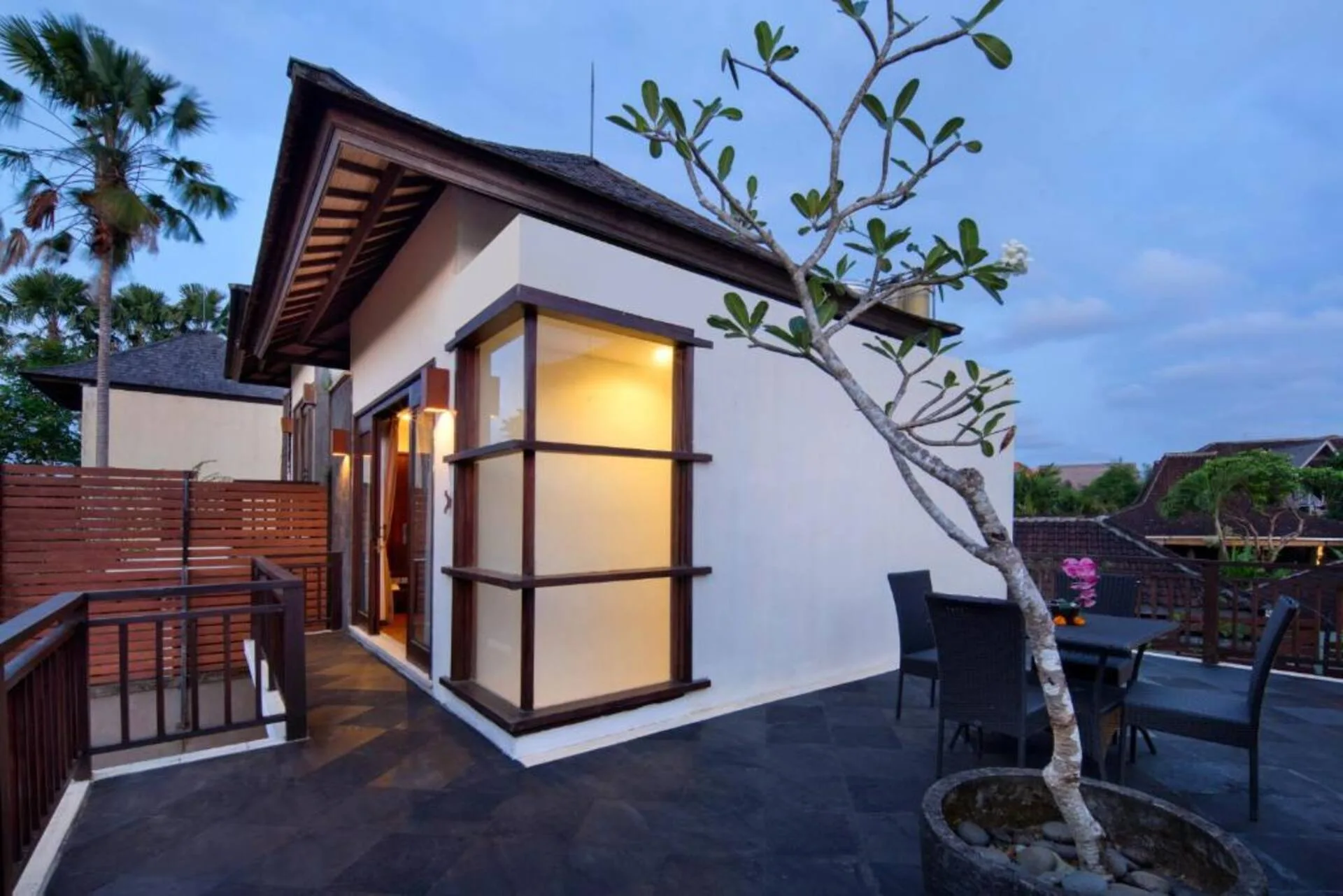Poolside Balcony Retreat 2 Bedroom Private Villa in Canggu 2