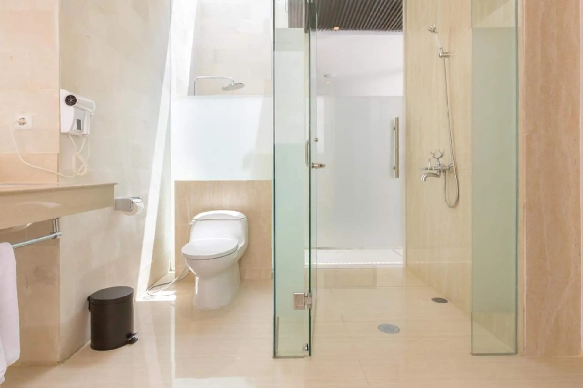 One Bedroom Villa for Couple with Gwk View 4