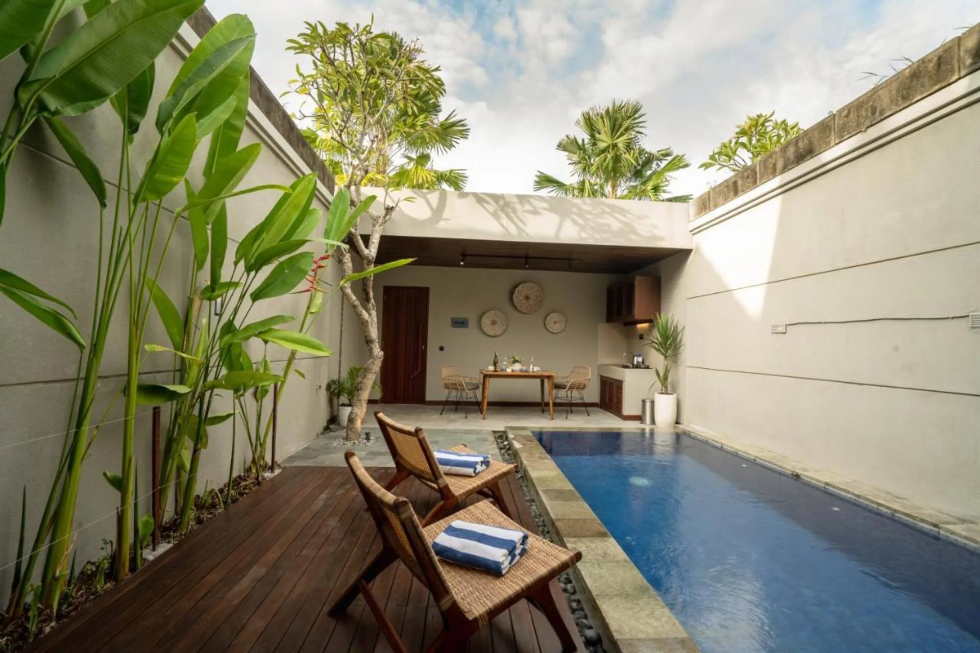 Simple and Minimalist 1 Bedroom Villa Canggu 2