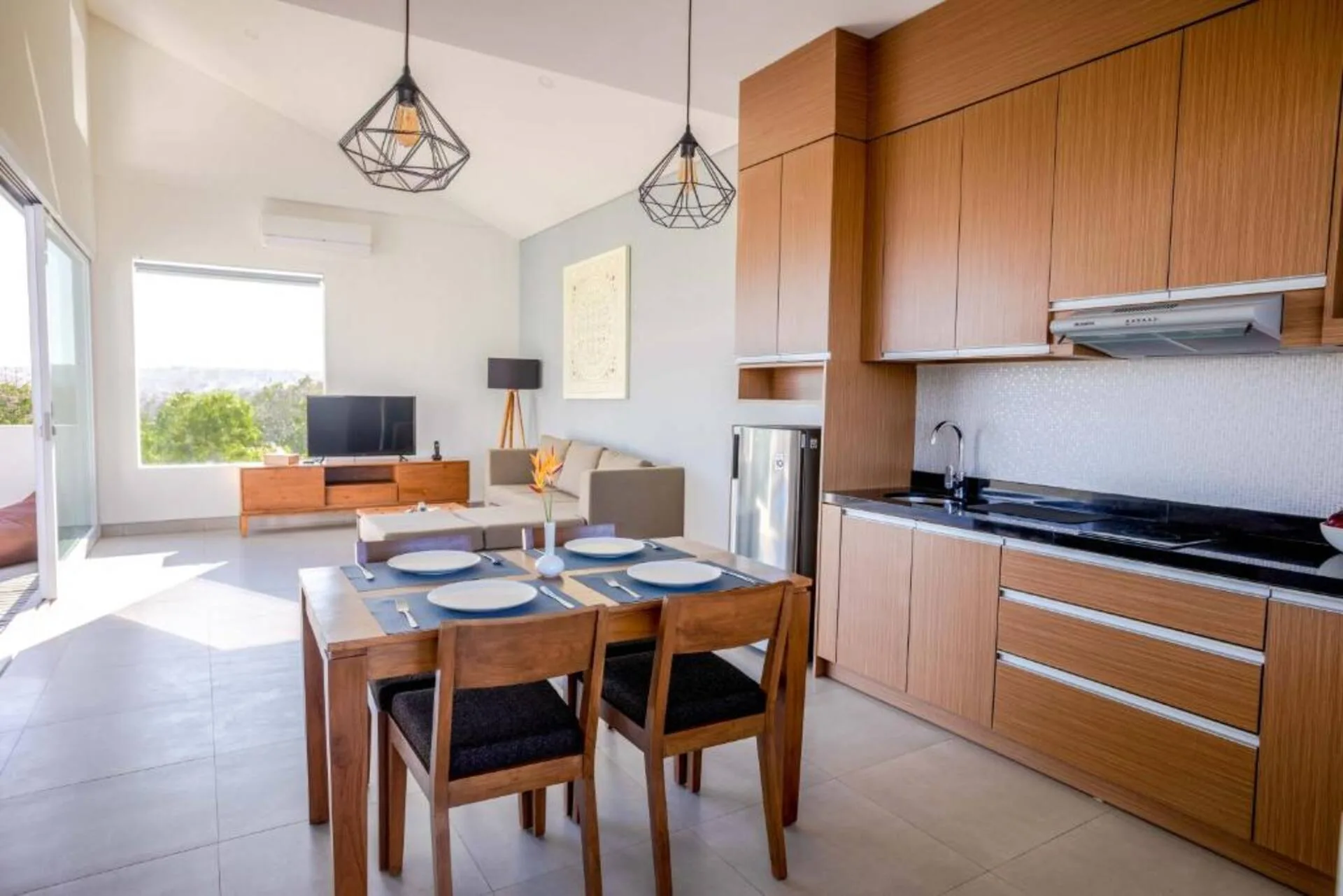 Luxury 2 Bedroom Villa with Plunge Pool and Scenic Views 2