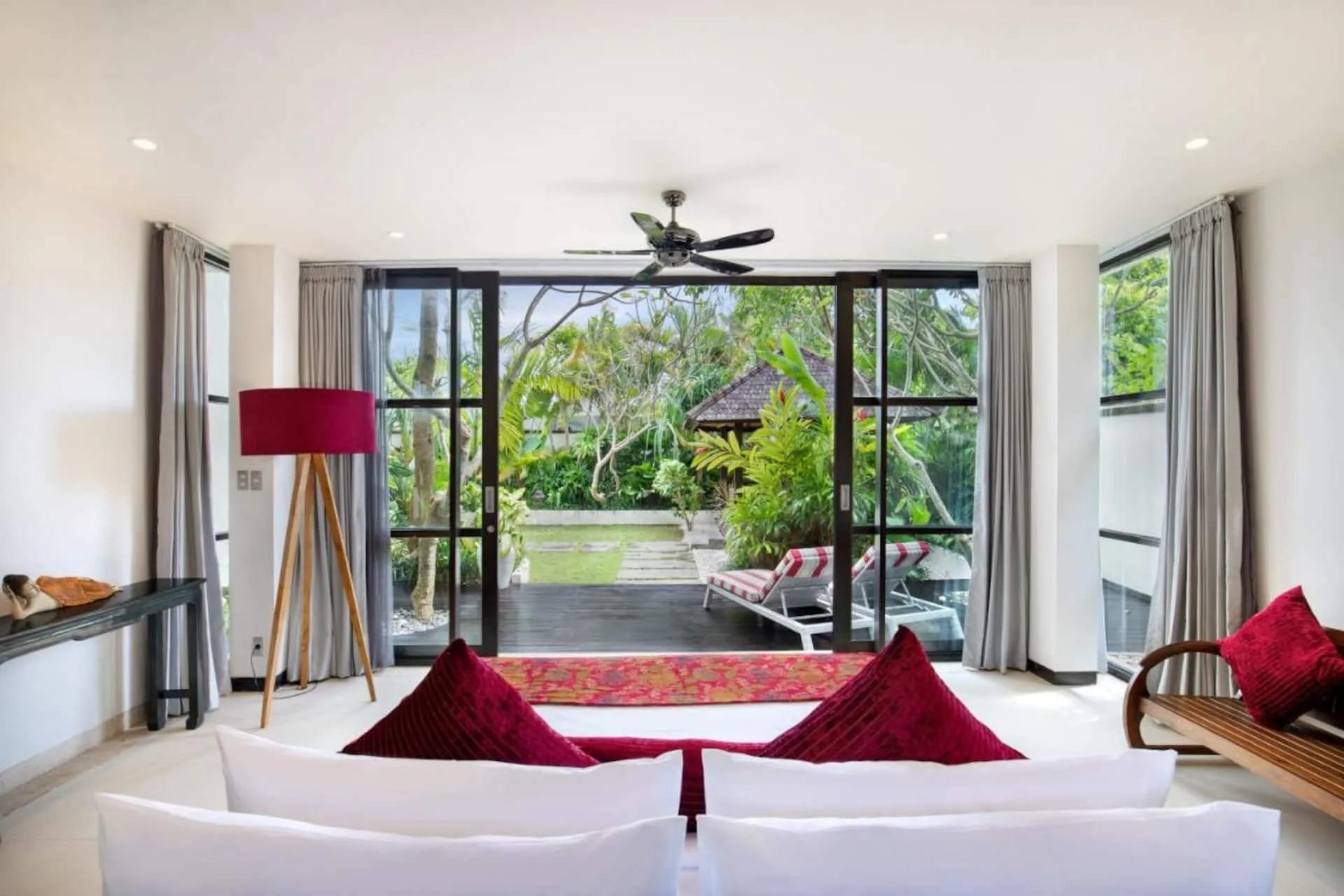 Very Luxury 10 Bedroom in Jimbaran Ocean View 3