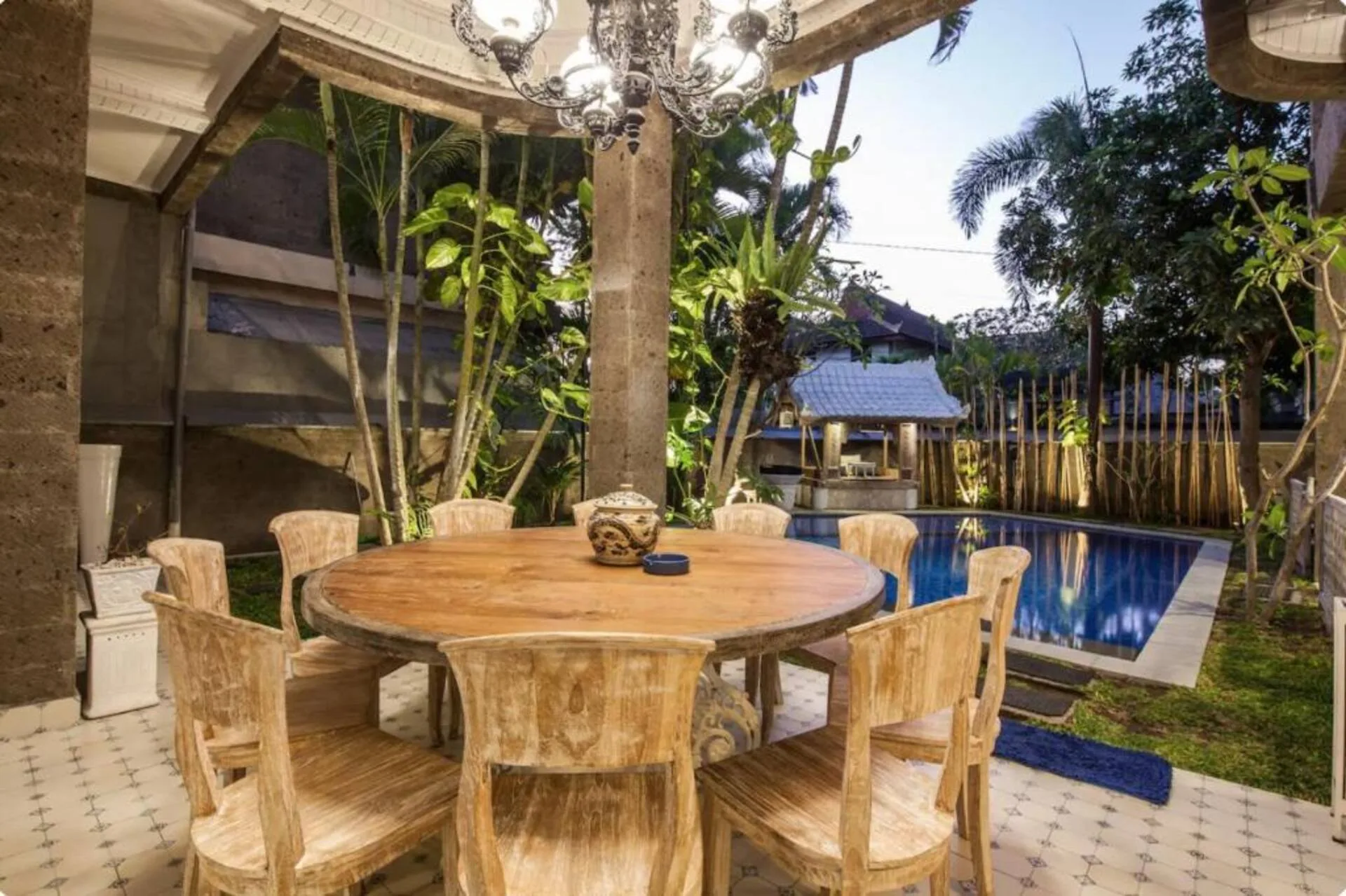 Aesthetic 5 Bedroom Private Pool in Seminyak 2