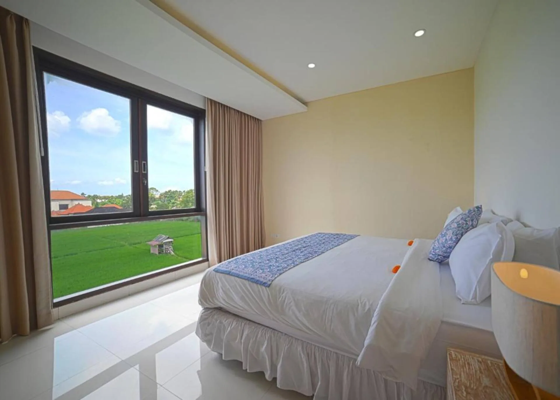 Modern 4 Bedroom Villa in Ni Center Seminyak 5