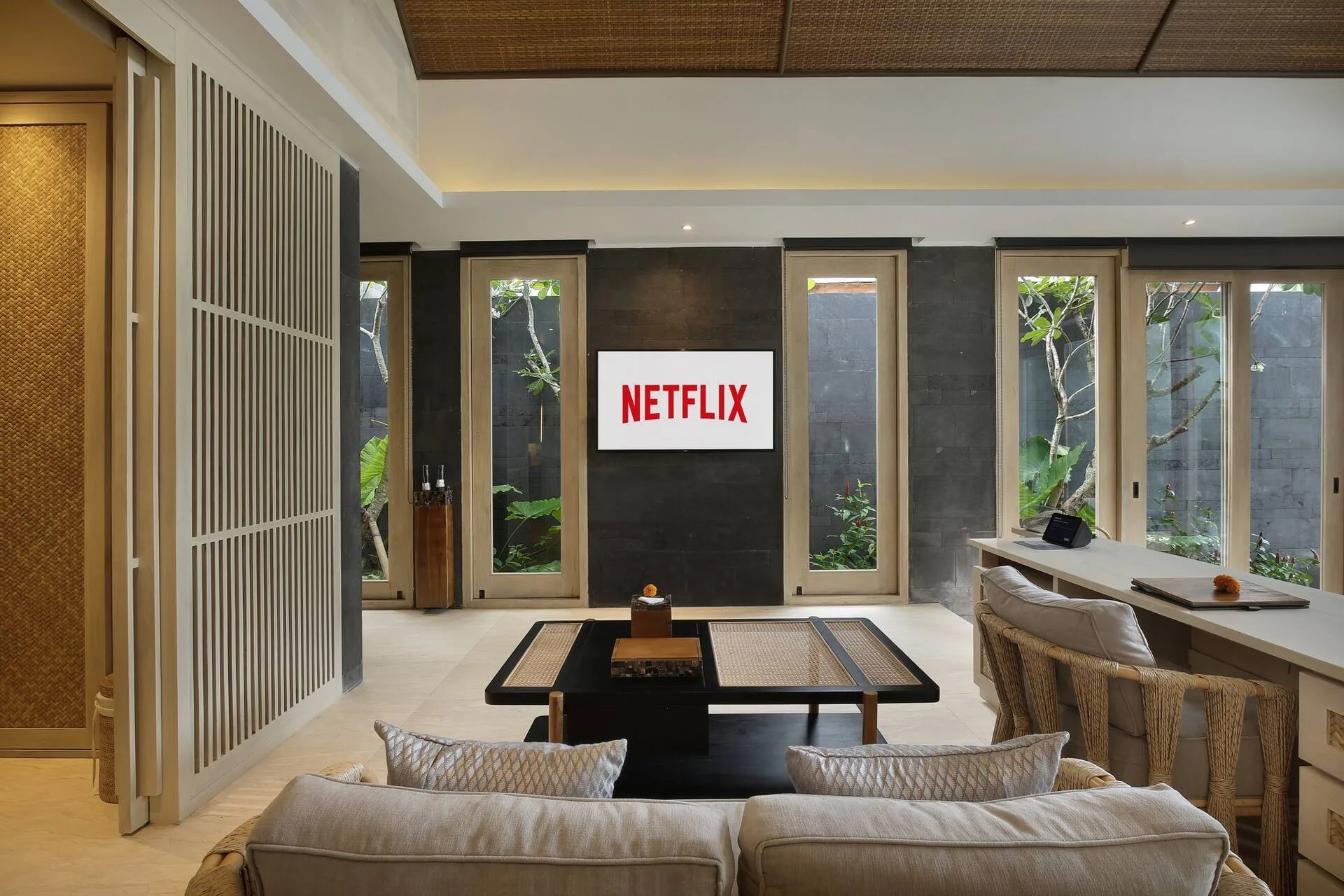 Romantic Honeymoon Escape Private Villa in Canggu 5