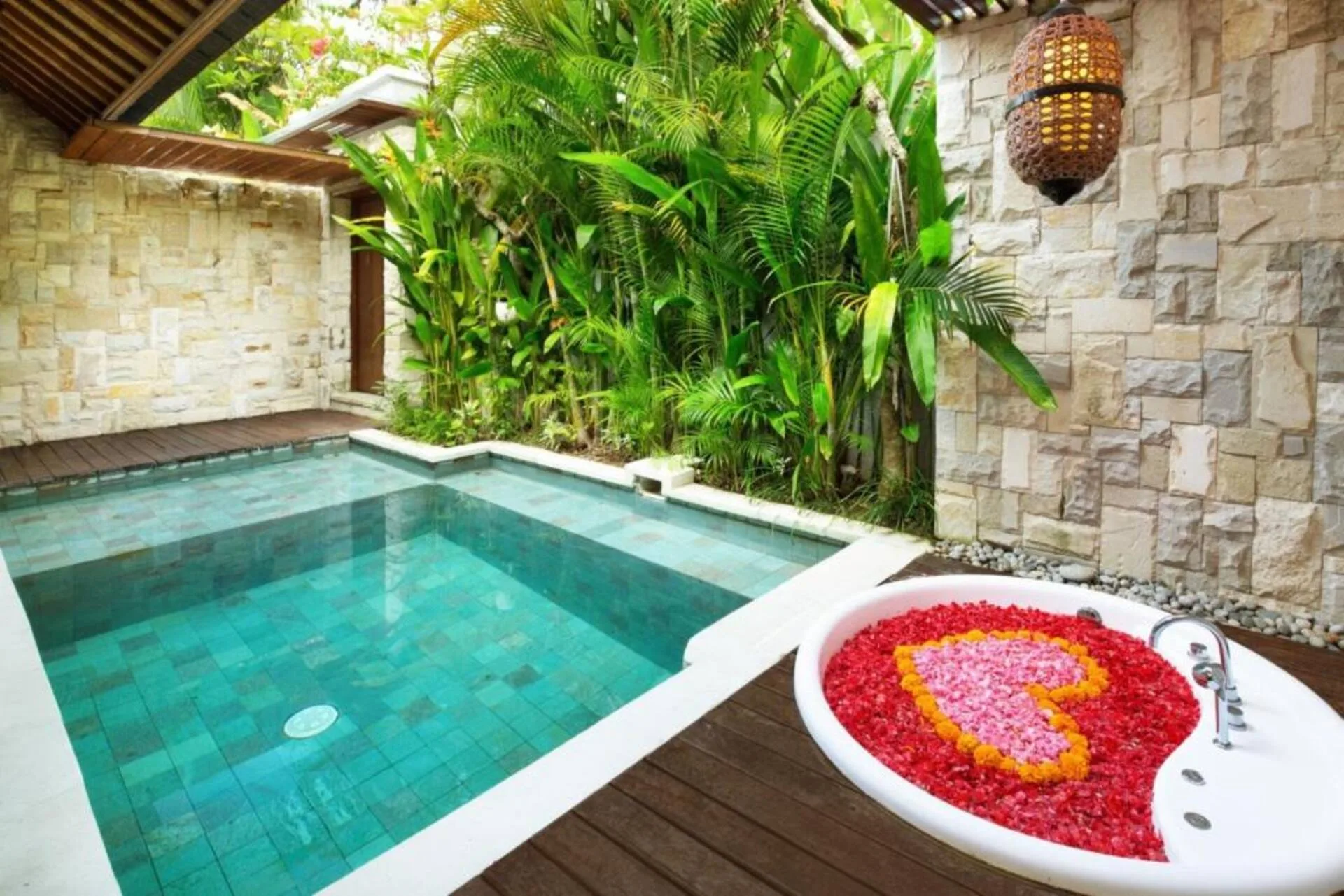 Luxury 1 Bedroom Private Pool Villa Seminyak 3