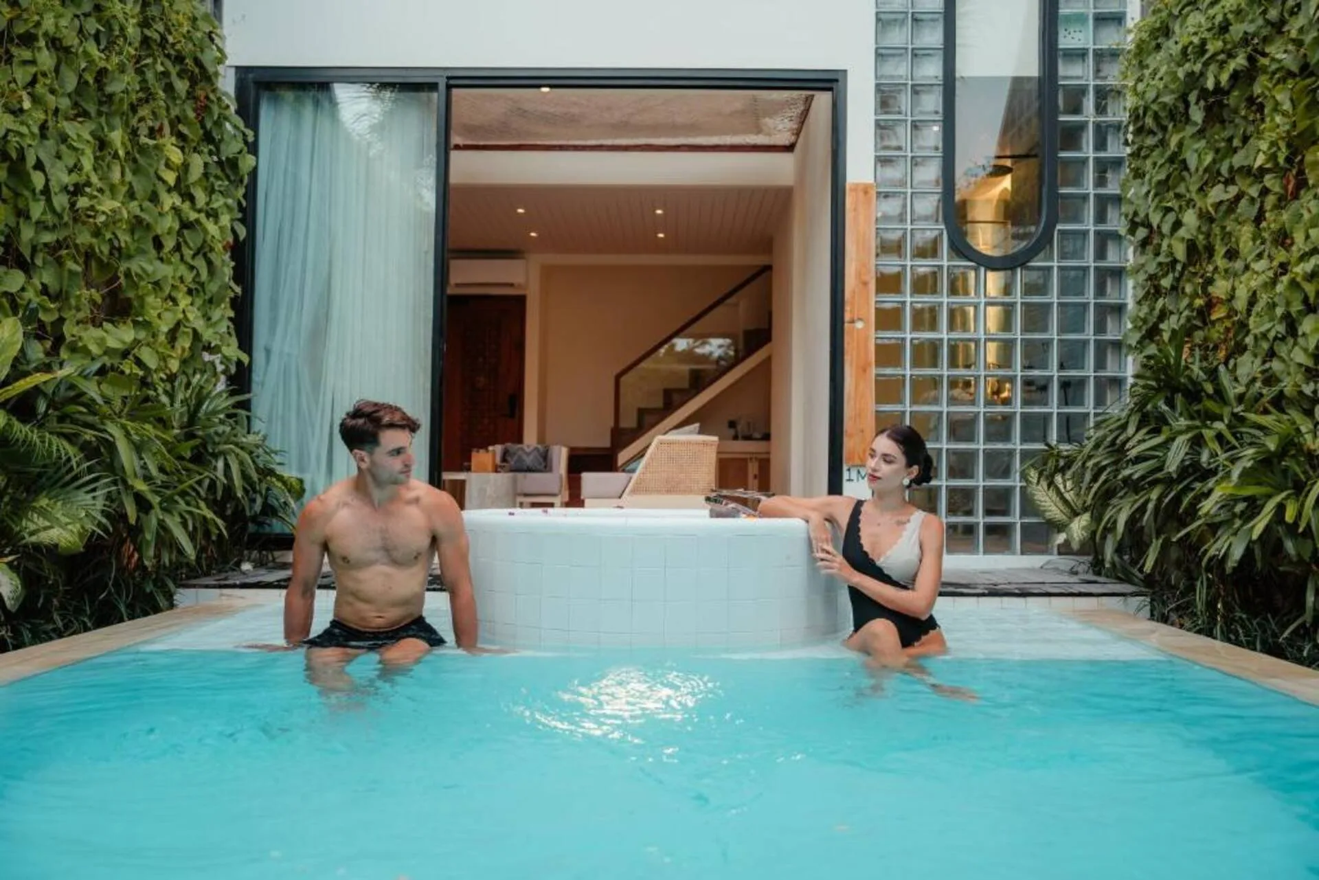 Sleek Modern Comforts 1 Bedroom Private Villa in Bali 5