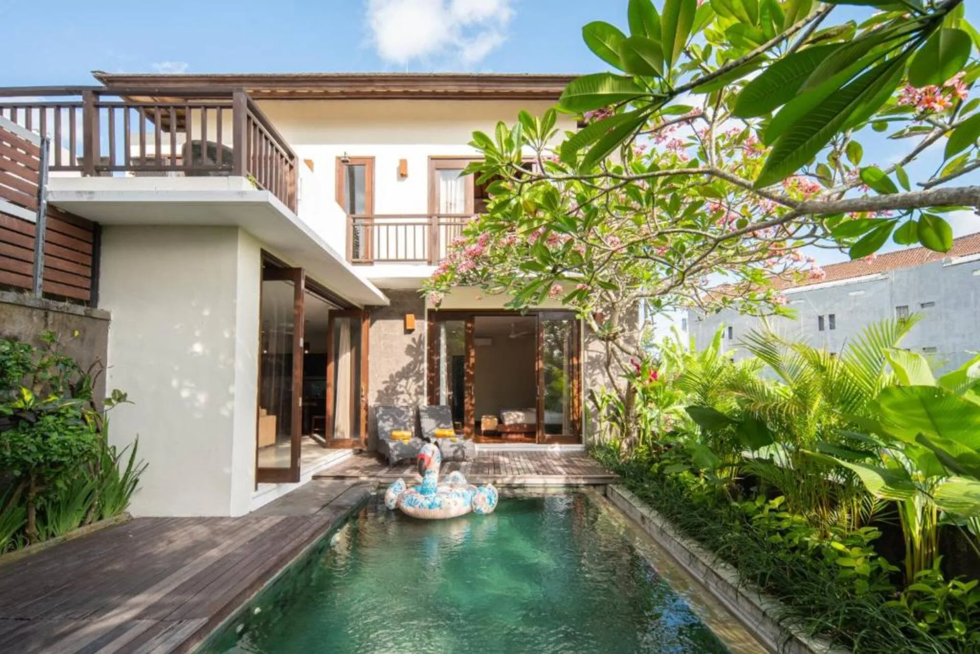 3 Bedroom Villa in Canggu with Luxury Amenities 2