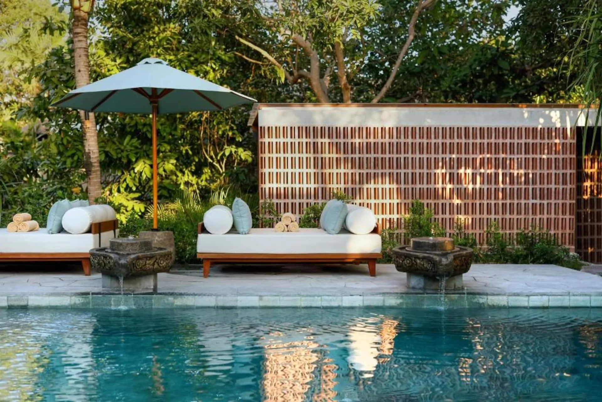7 Bedroom Tropical Garden Villa near Pererenan Beach 2