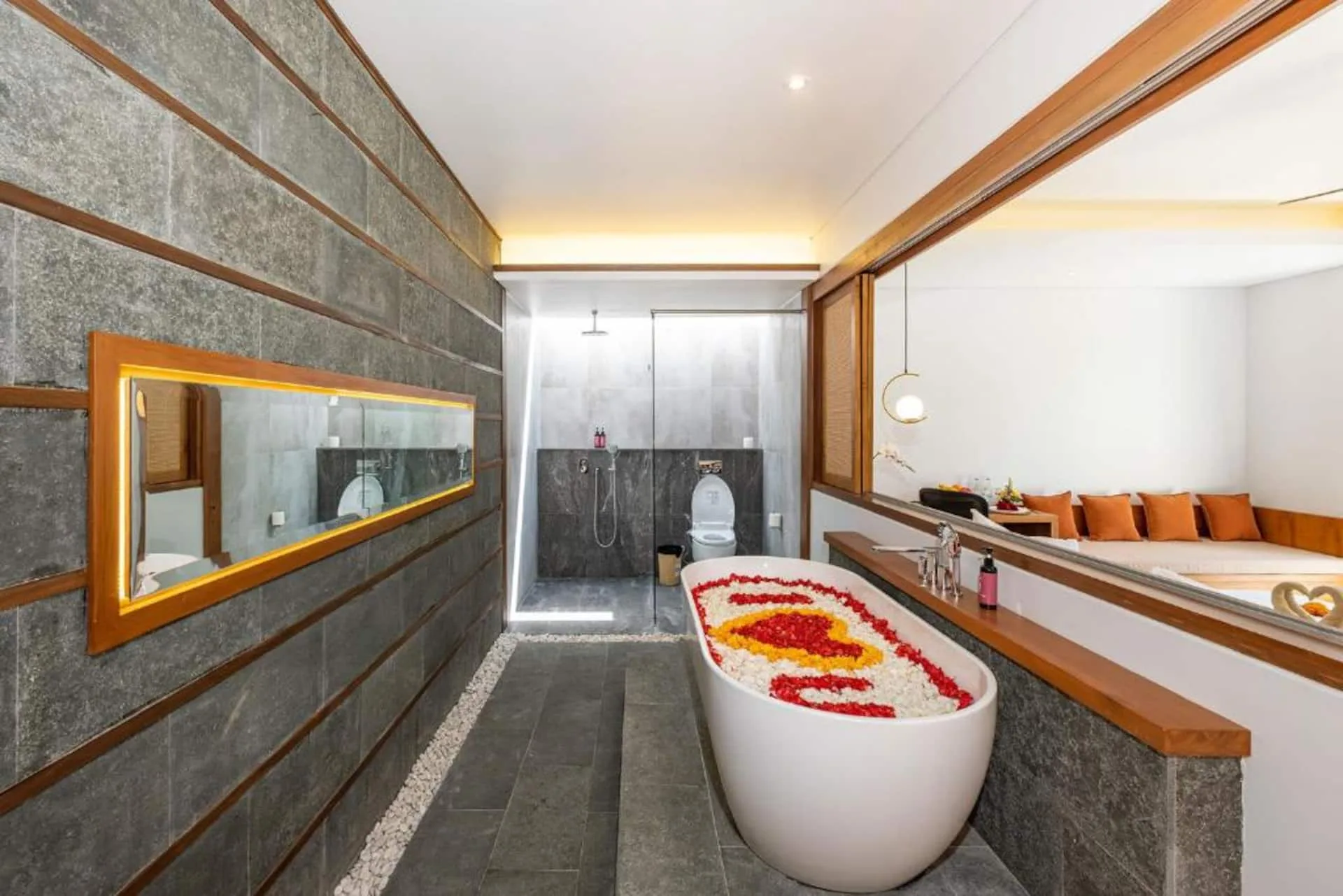 Strolling Distance Coastal 2 Bedroom Private Villa in Bali 5