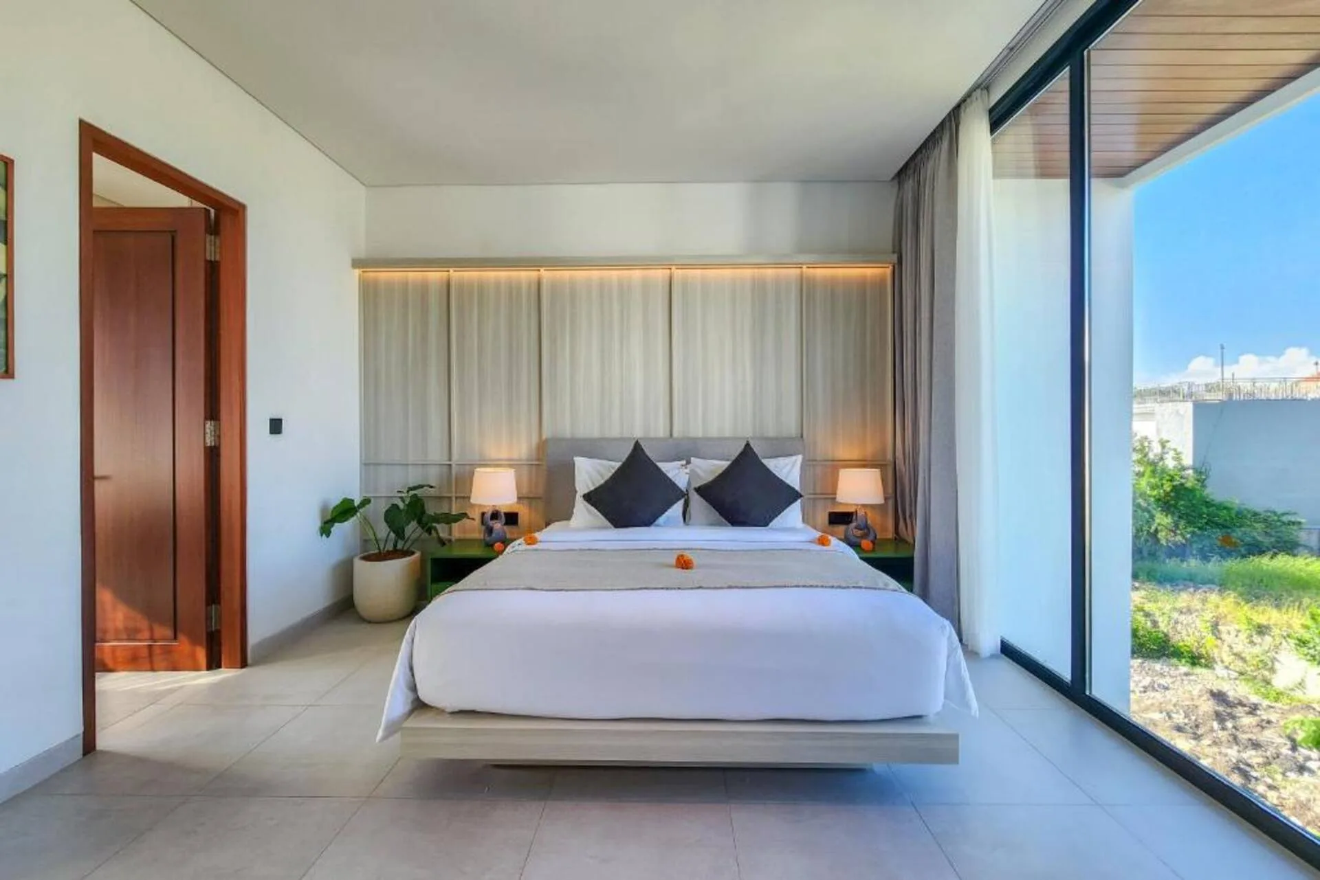 Spacious 2 Bedroom Villa in Canggu 3