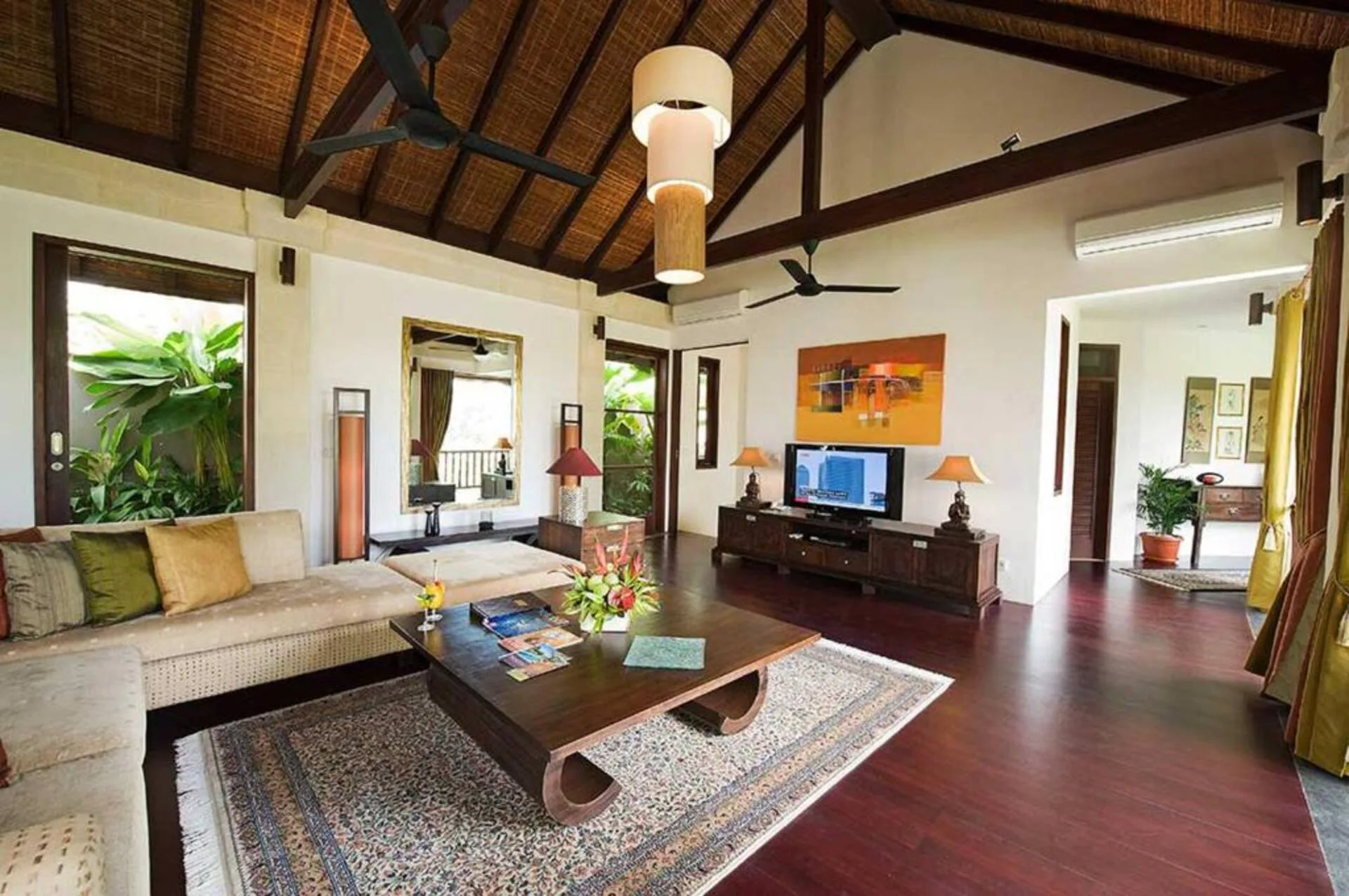 3 Bedroom Luxe Villa in Jimbaran 3