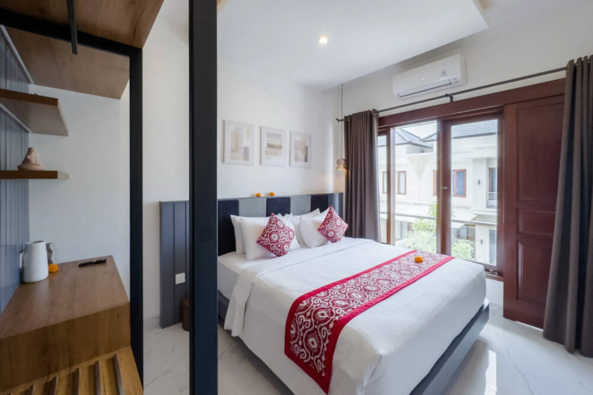 Spacious Poolside Escape 3 Bedroom Private Villa in Seminyak 4