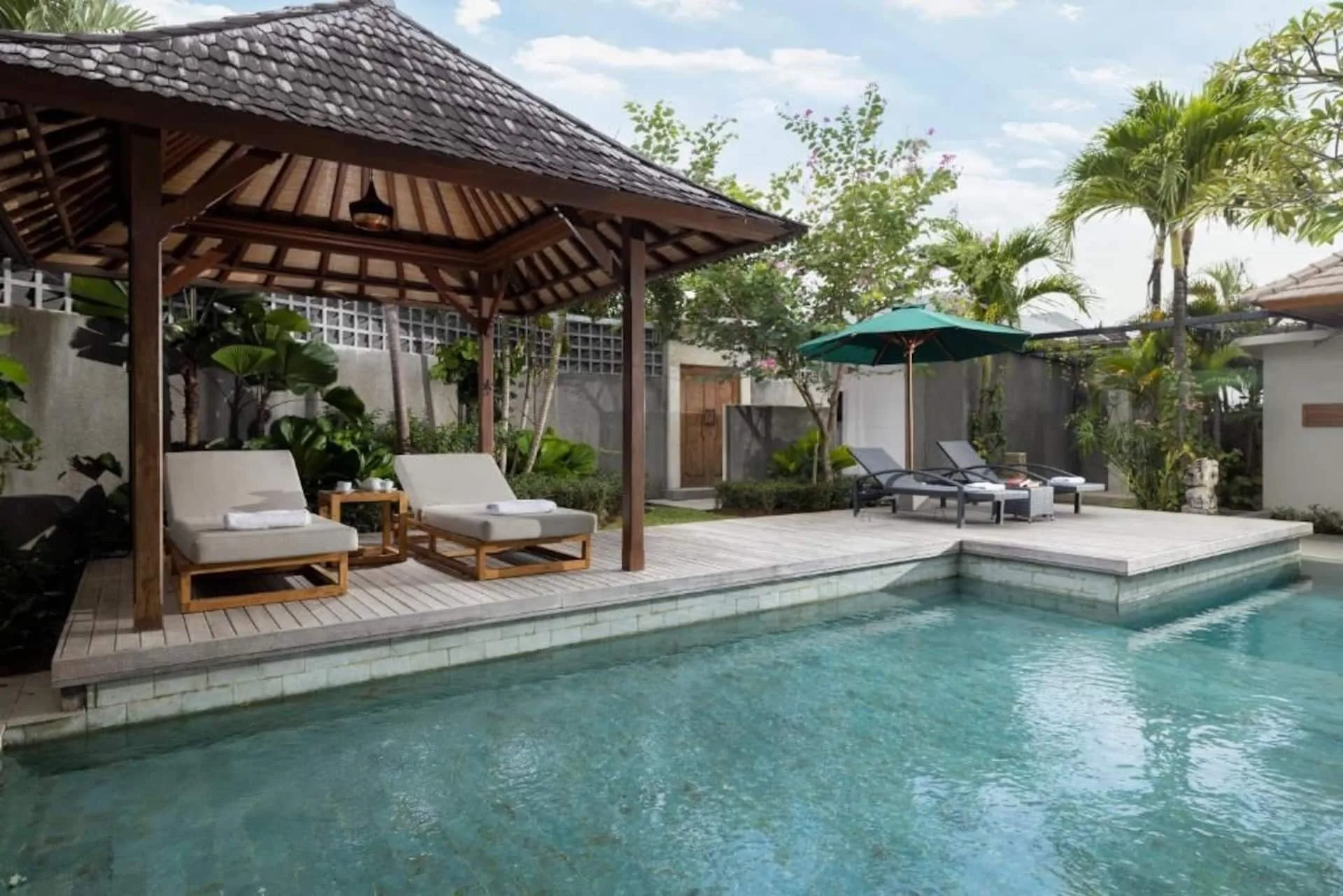 Luxurious 5 Bedroom Villa in Seminyak 2