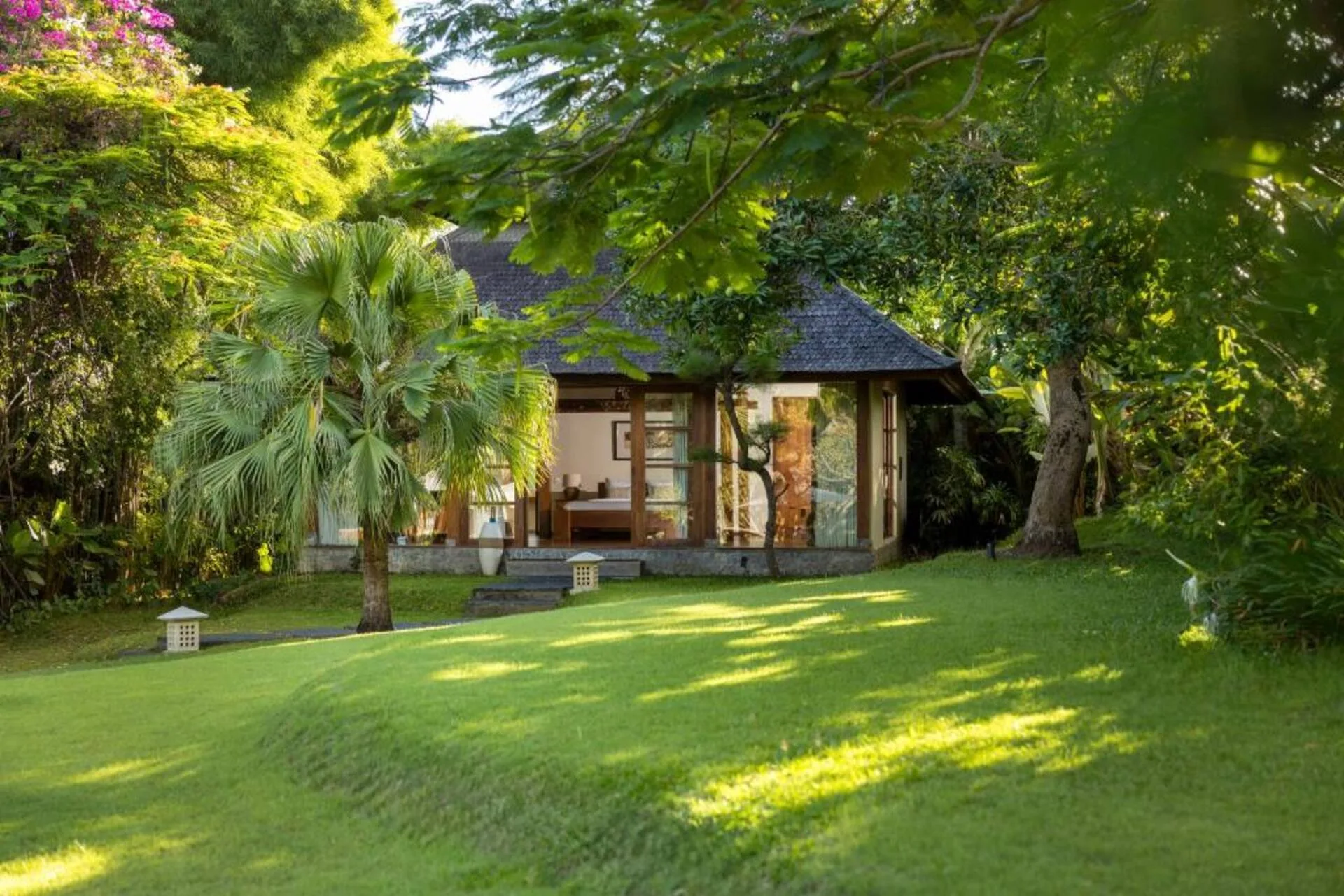Rustic 6 Bedroom Villa in Kerobokan