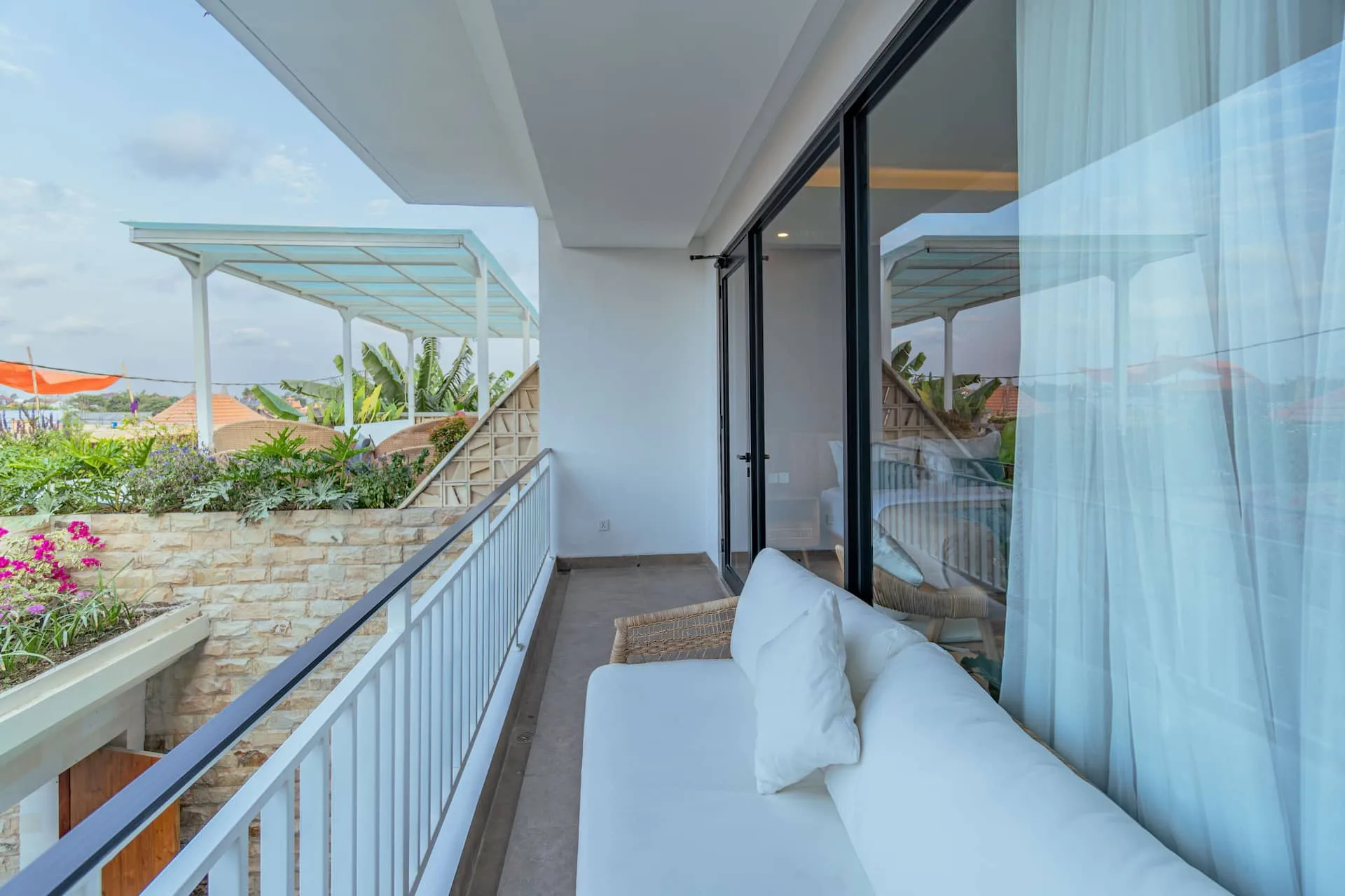 Affordable 1 Bedroom Villas with Private Pool in Kerobokan 4