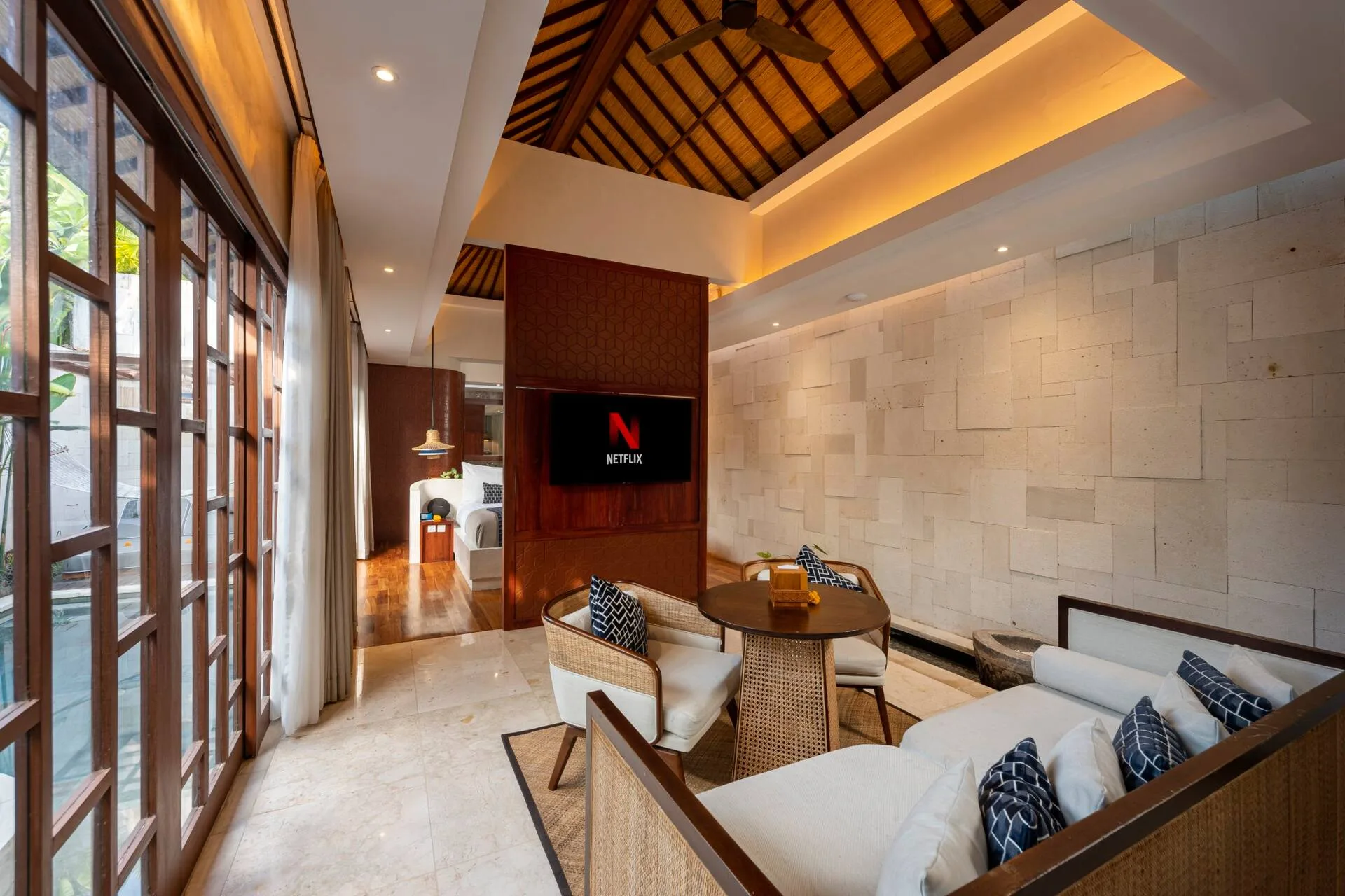 1 Bedroom Ultimate Romantic Retreat at Ubud 2