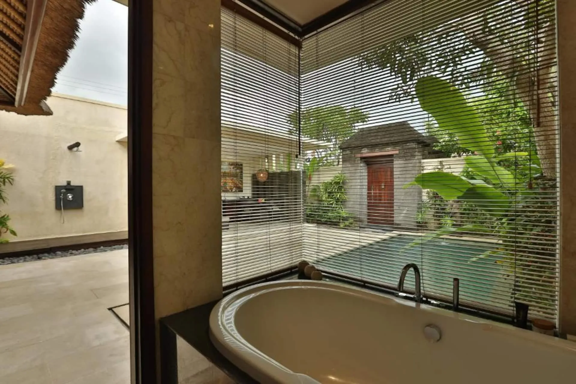 1 Bedroom Luxury Villa in Sanur near Beach 5