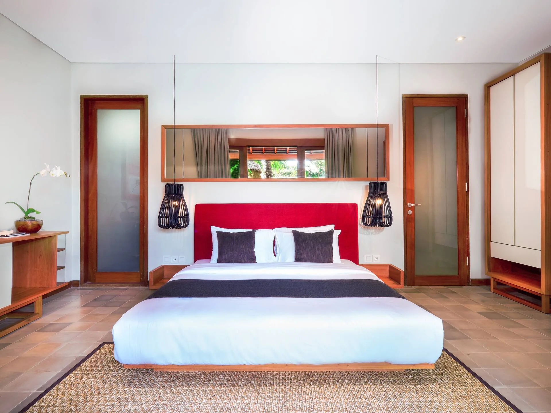 Luxury Living in the Heart of Bumbak 2