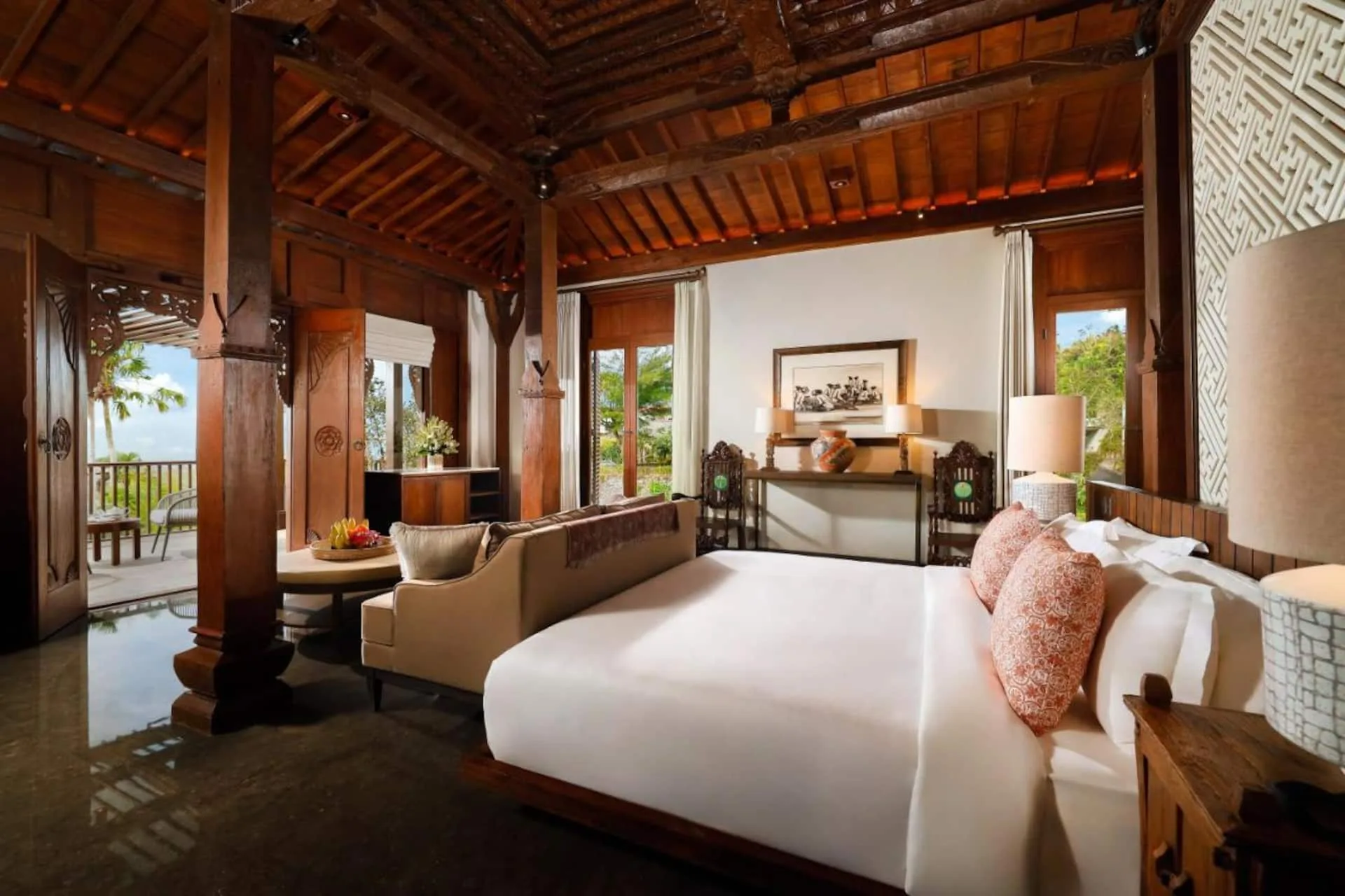 Traditional Joglo Retreat 10 Bedroom Villa Jimbaran 3