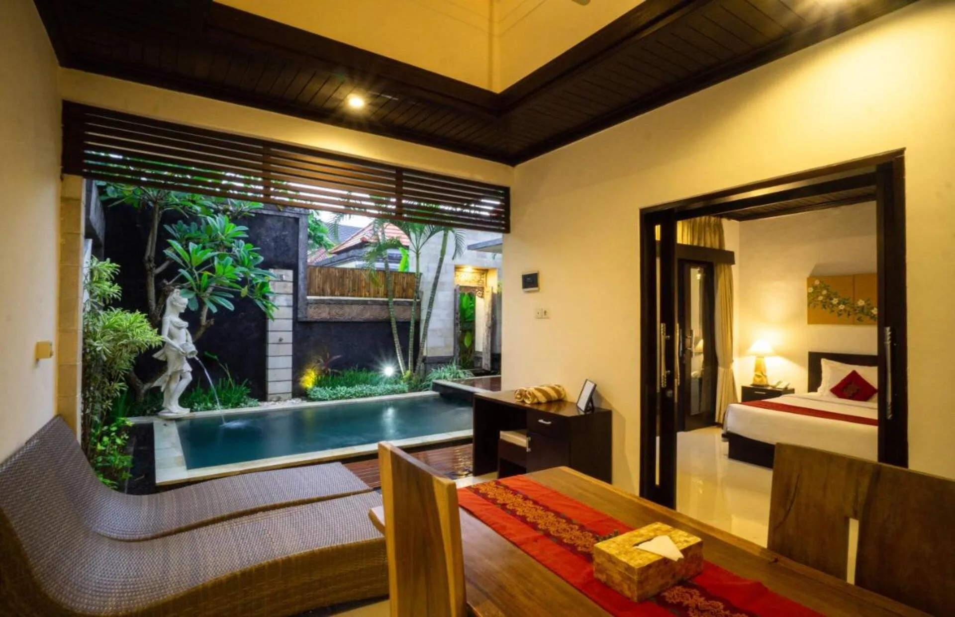 1 Bedroom Budget Villa for Honeymooners 5