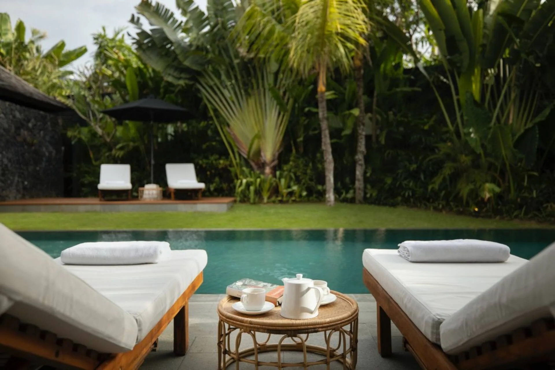 3 Bedroom Luxury Villa near Berawa Beach 3