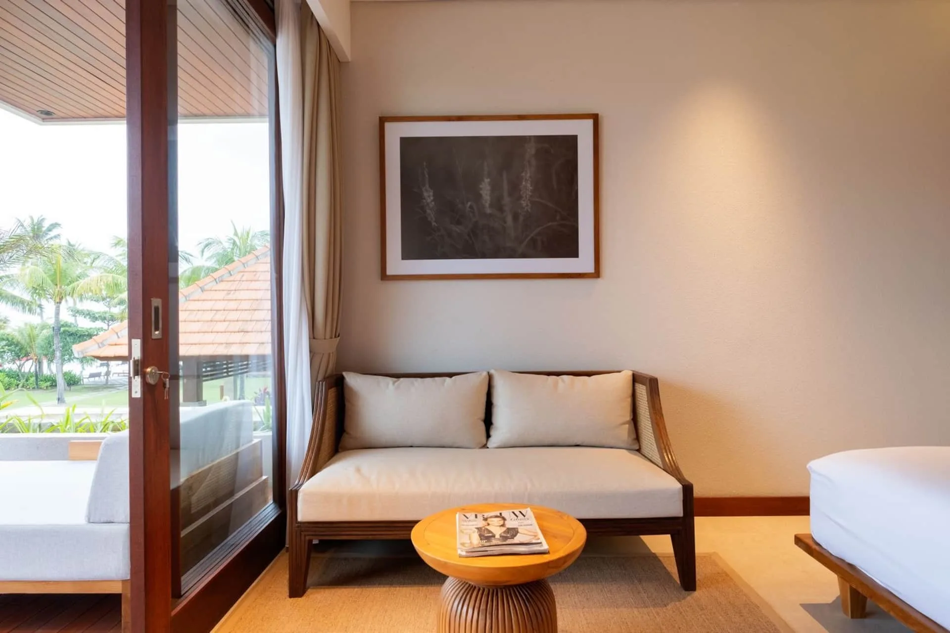Beach Access : Jaccuzi 1 Bedroom Luxury Suite Ocean View 2