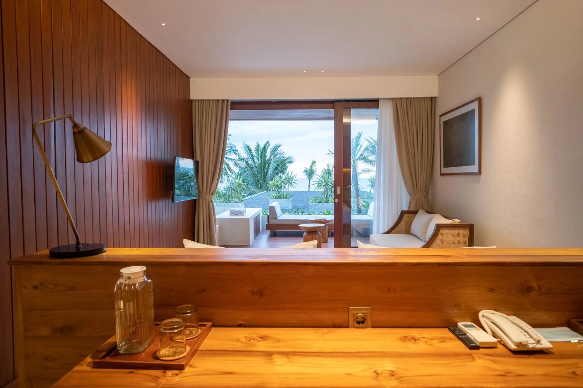 Beach Access : Jaccuzi 1 Bedroom Luxury Suite Ocean View 4