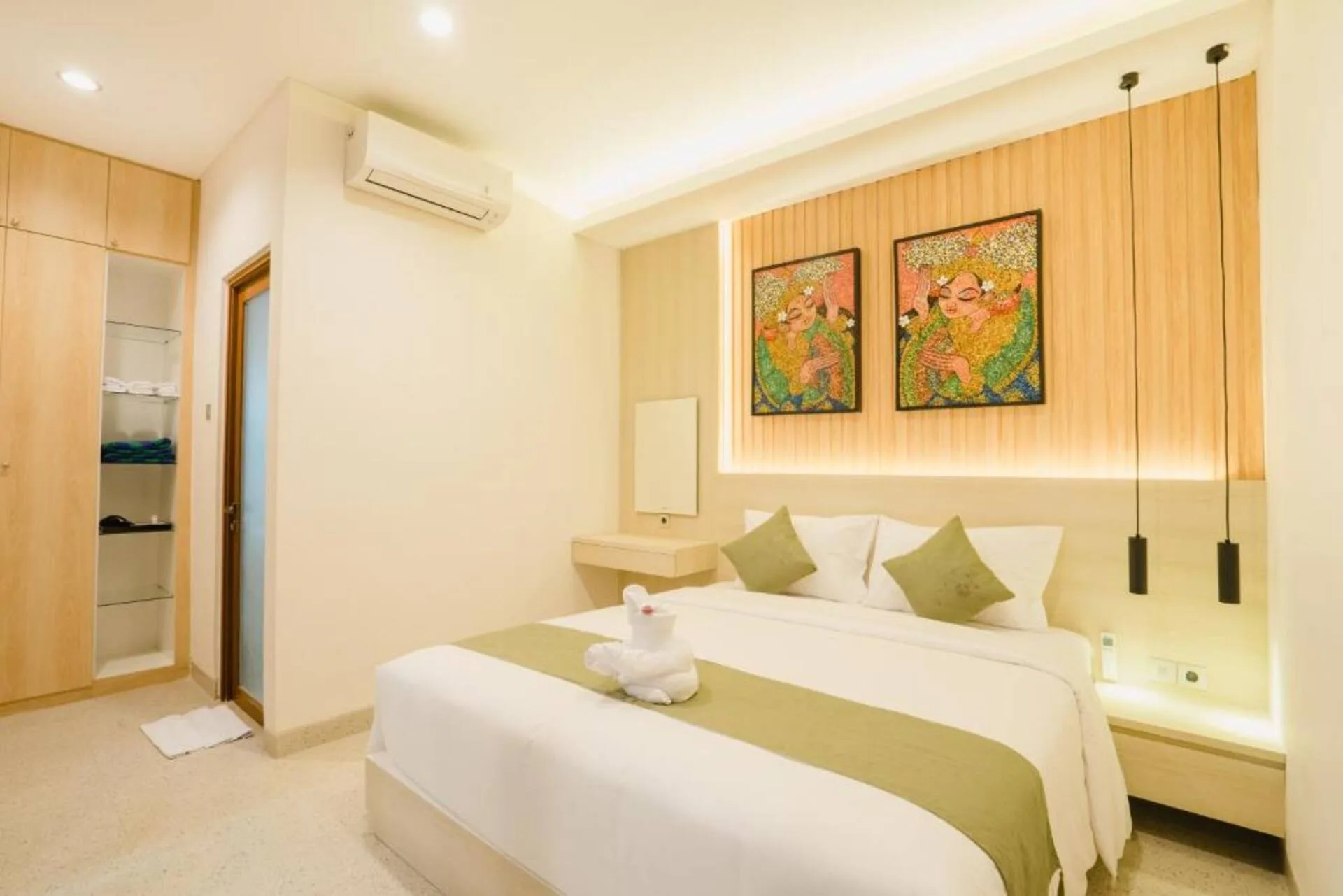 Homey Seaside Hideaway 3 Bedroom Private Villa in Sanur 4