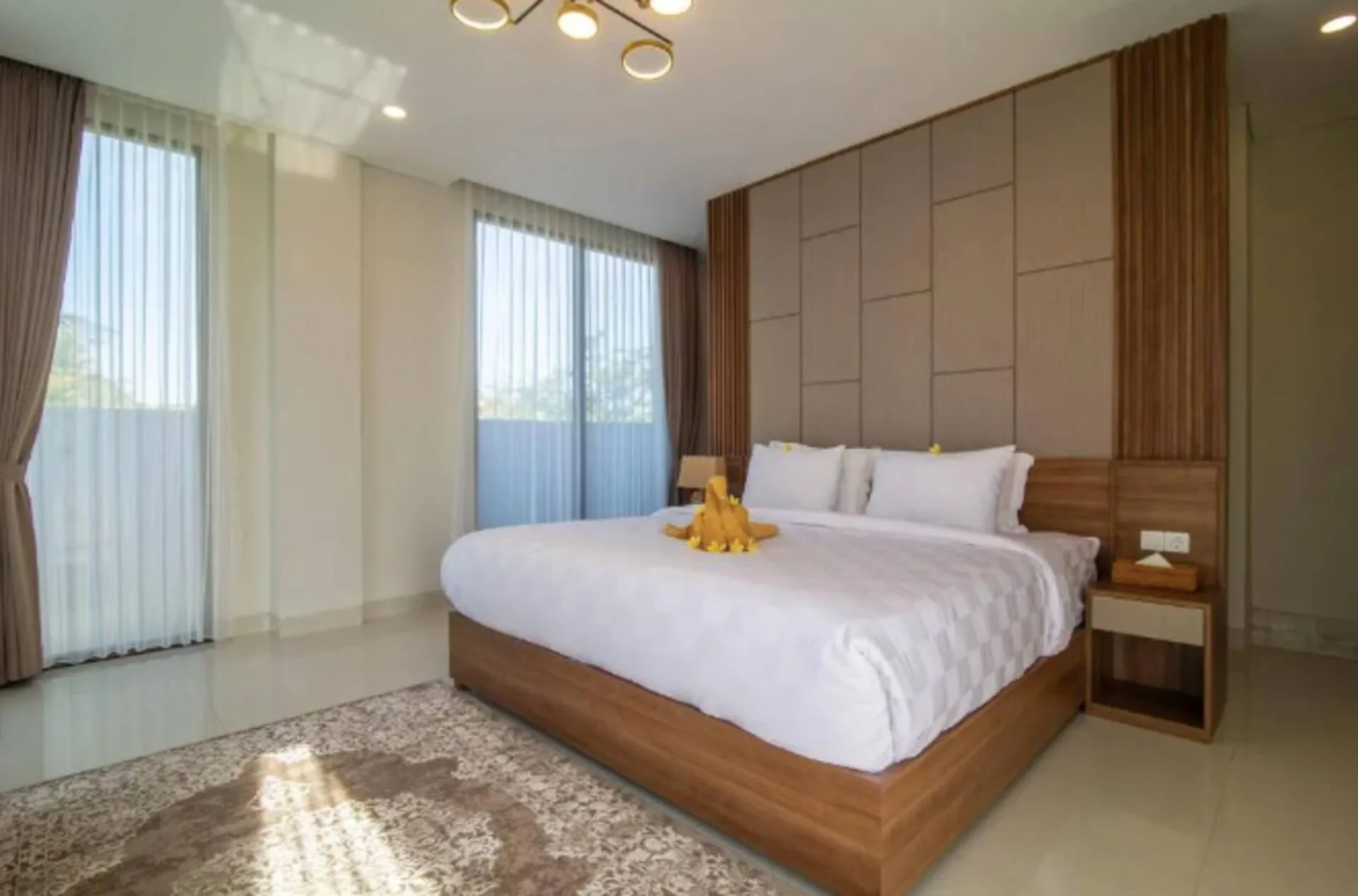 4 Bedroom Luxe Home: Modern & Tranquil Tanah Lot Escape 5