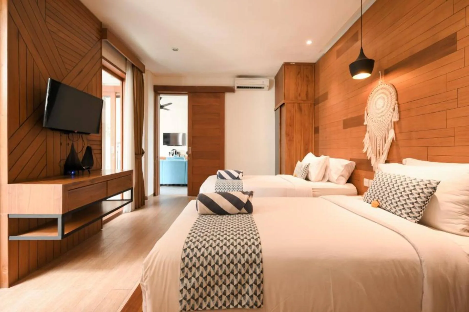 Seminyak Center 2 Bedroom Villa Private Pool 4