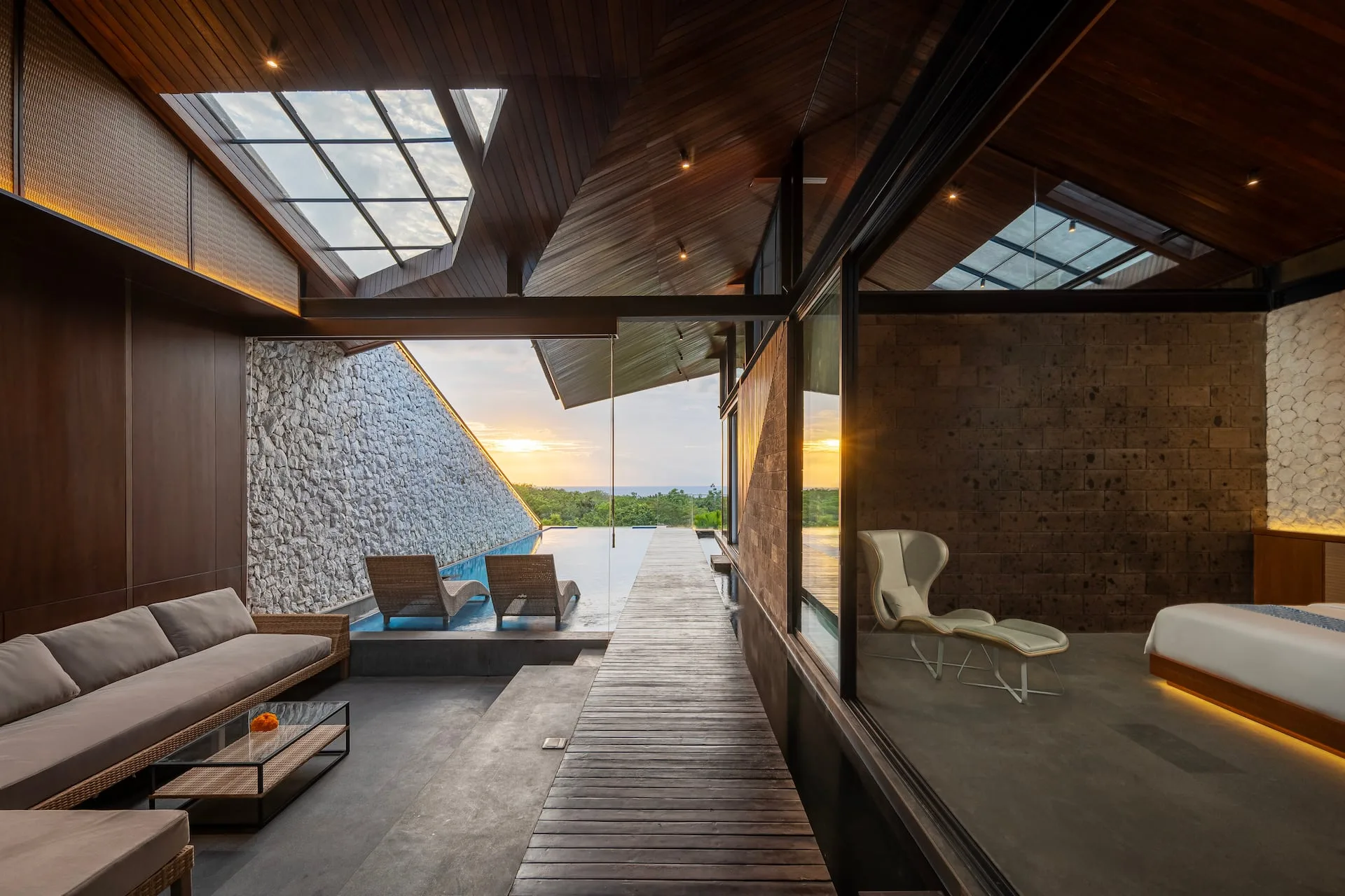 Modern 2 Bedroom Villa Private Pool Garden View Nusa Dua 3