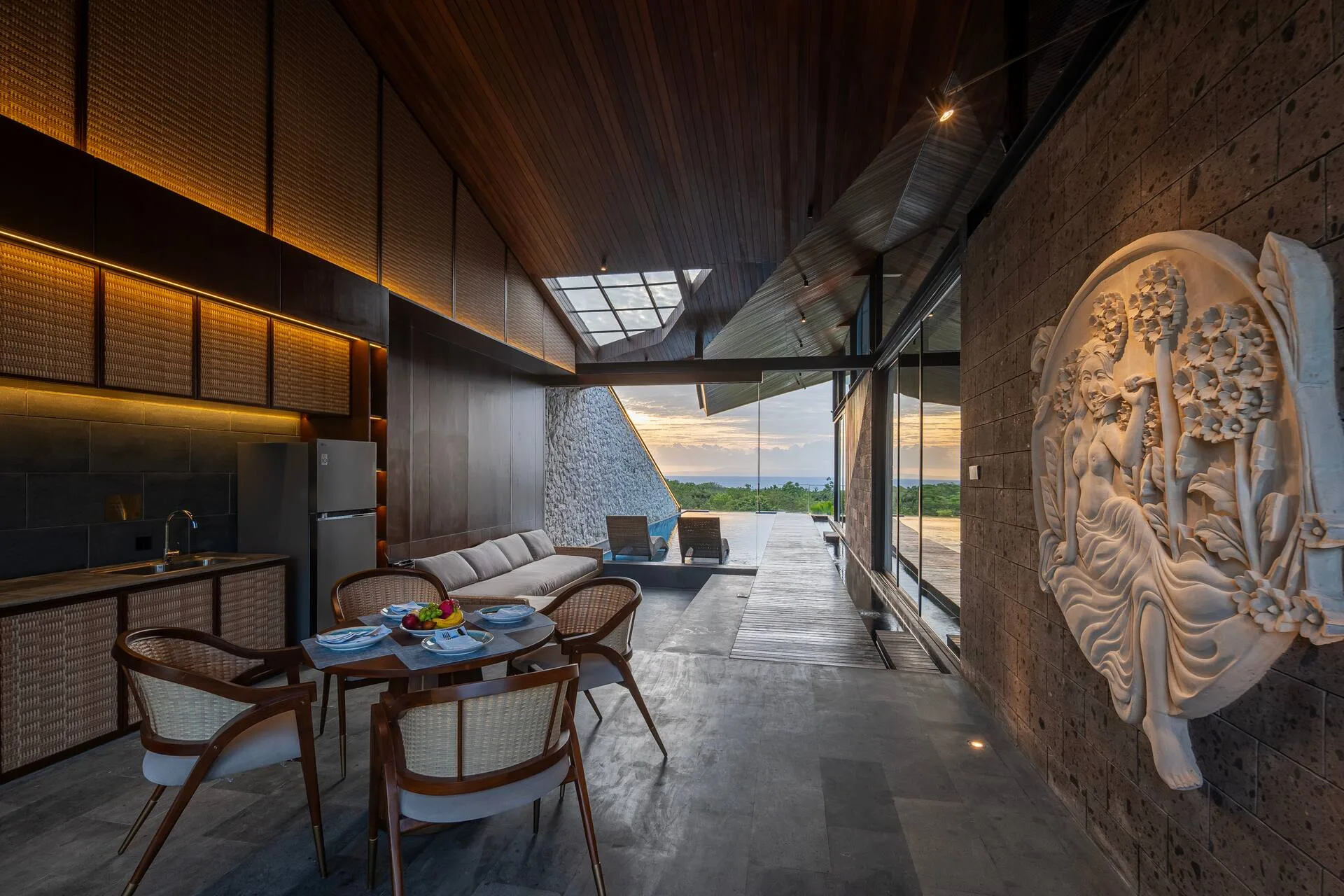 Elegant 2 Bedroom Villa with Pool & Sea View in Nusa Dua 2