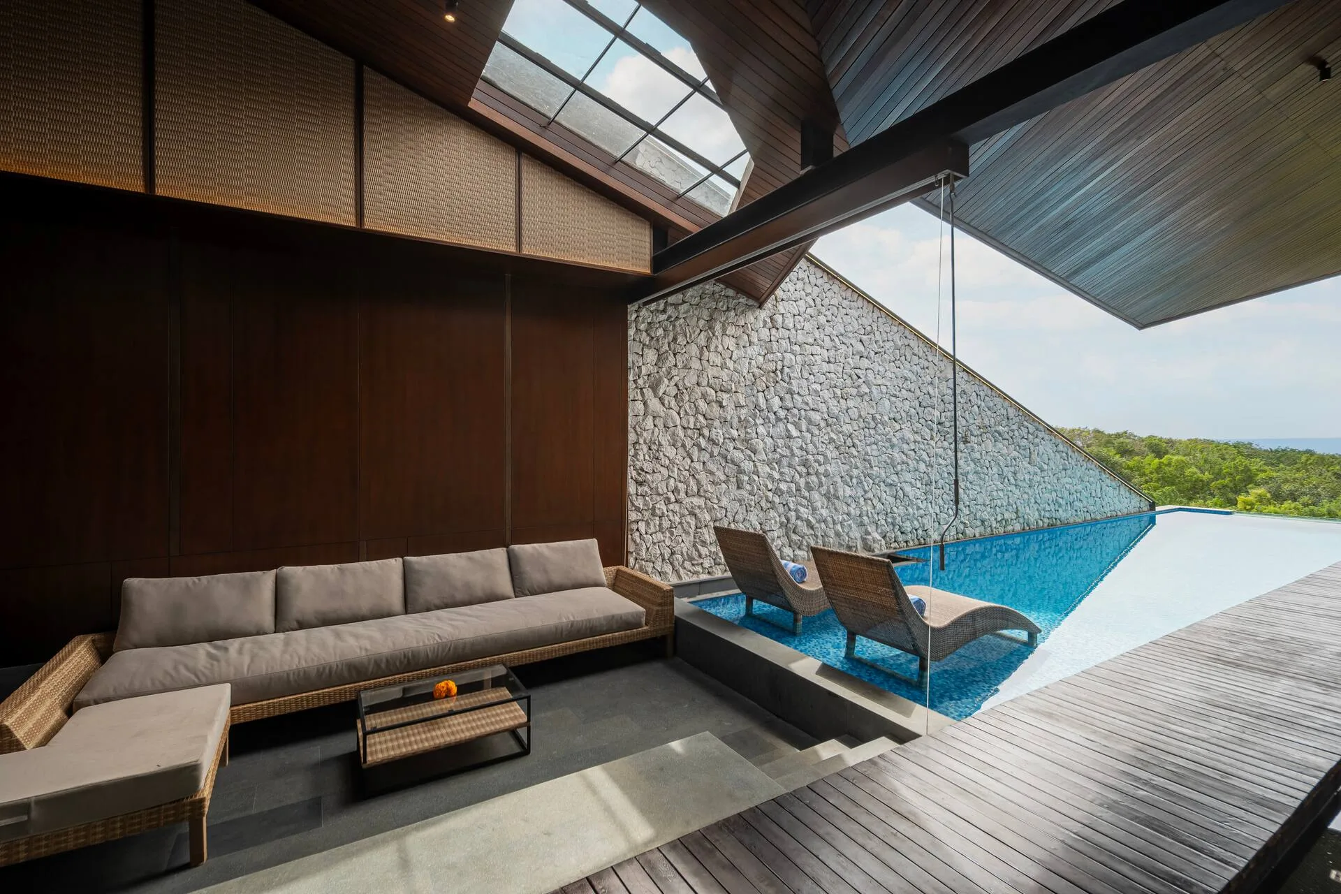 Elegant 2 Bedroom Villa with Pool & Sea View in Nusa Dua 4