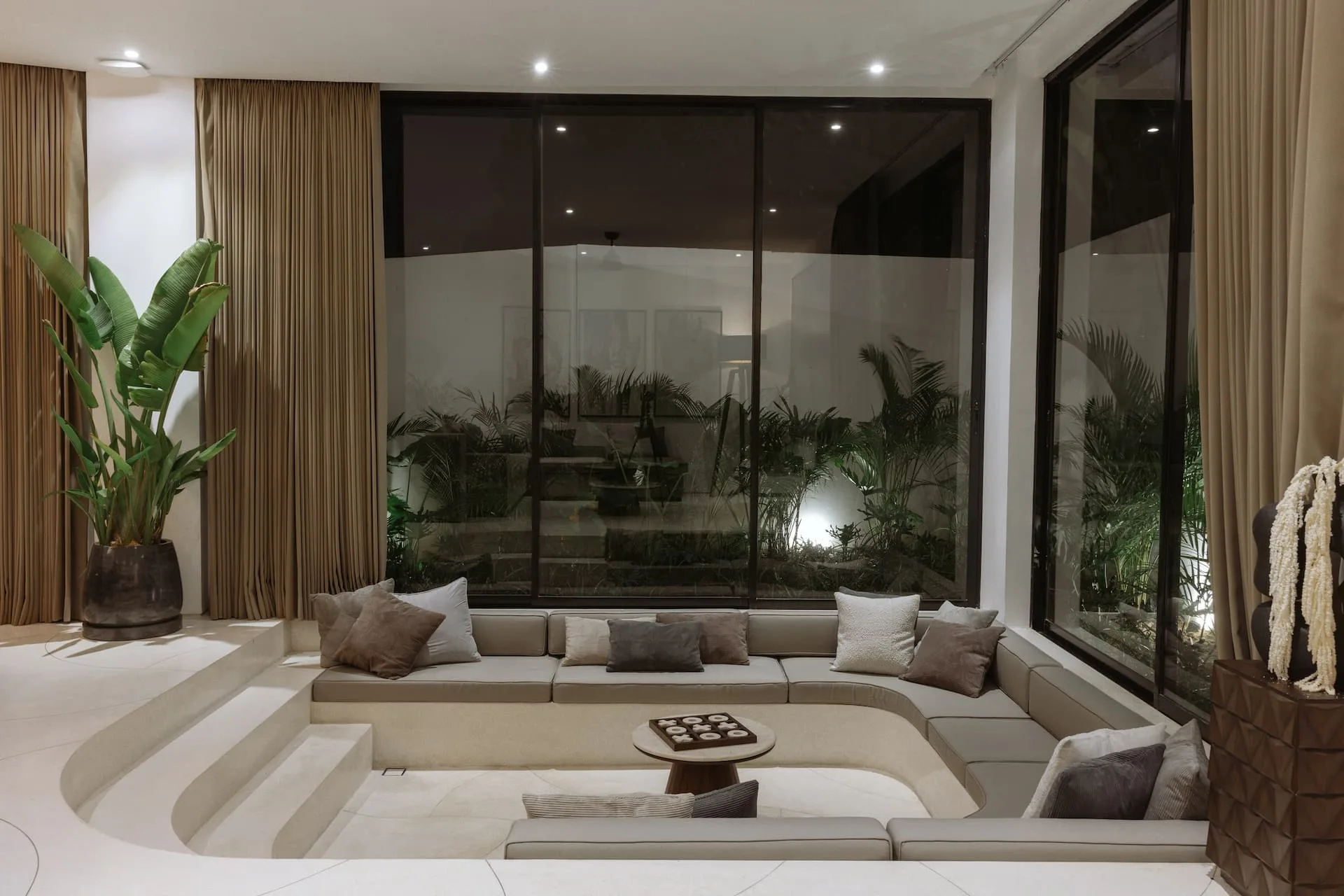 Lush Riverside Estate 5 Bedroom Private Villa in Canggu 4